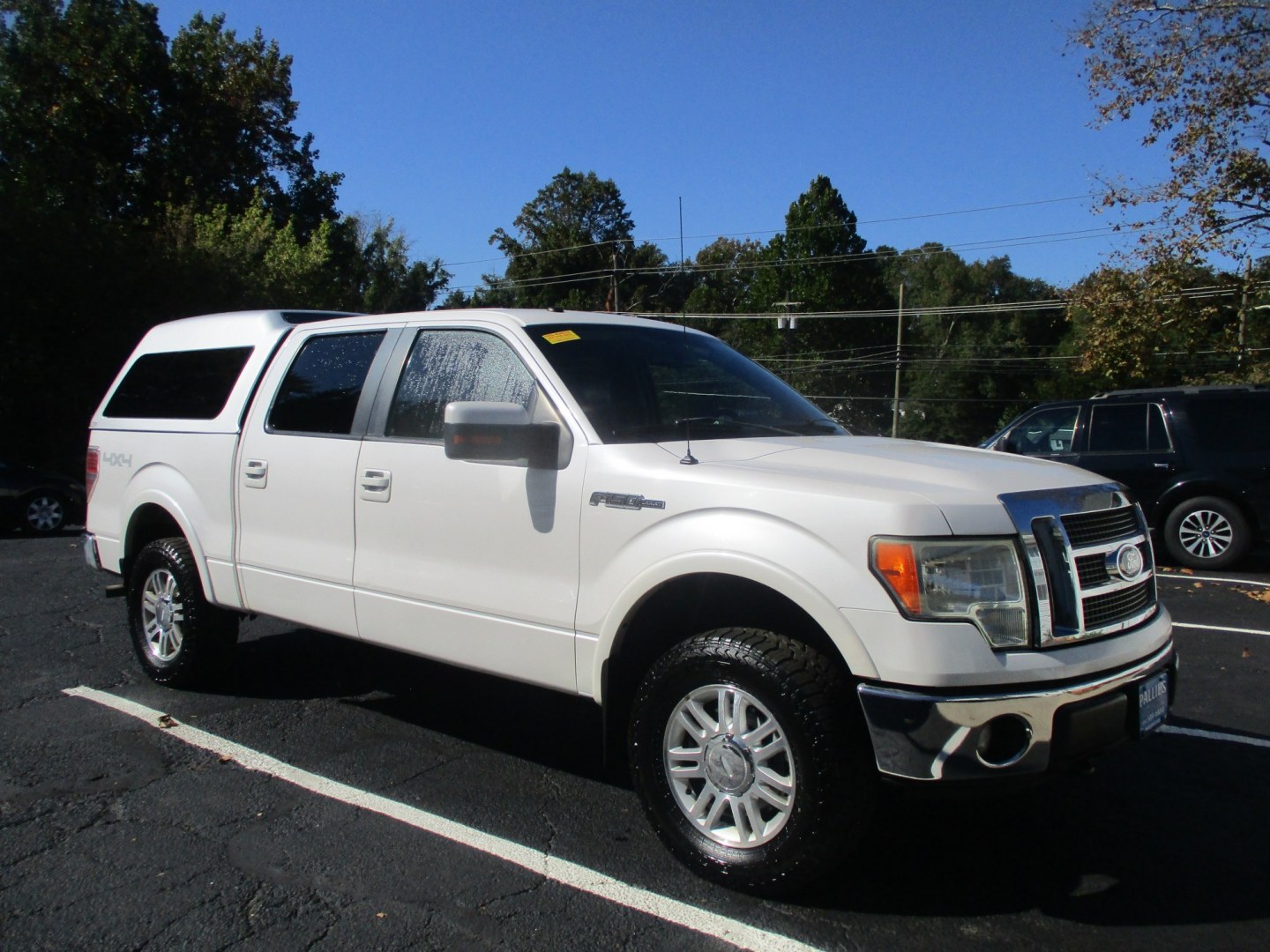 2010 WHITE Ford F-150 Lariat SuperCrew 5.5-ft. Bed 4WD (1FTFW1EV7AF) with an 5.4L V8 SOHC 24V FFV engine, 4-Speed Automatic transmission, located at 540a Delsea Drive, Sewell, NJ, 08080, (987) 867-5309, 39.752560, -75.111206- Photo#11