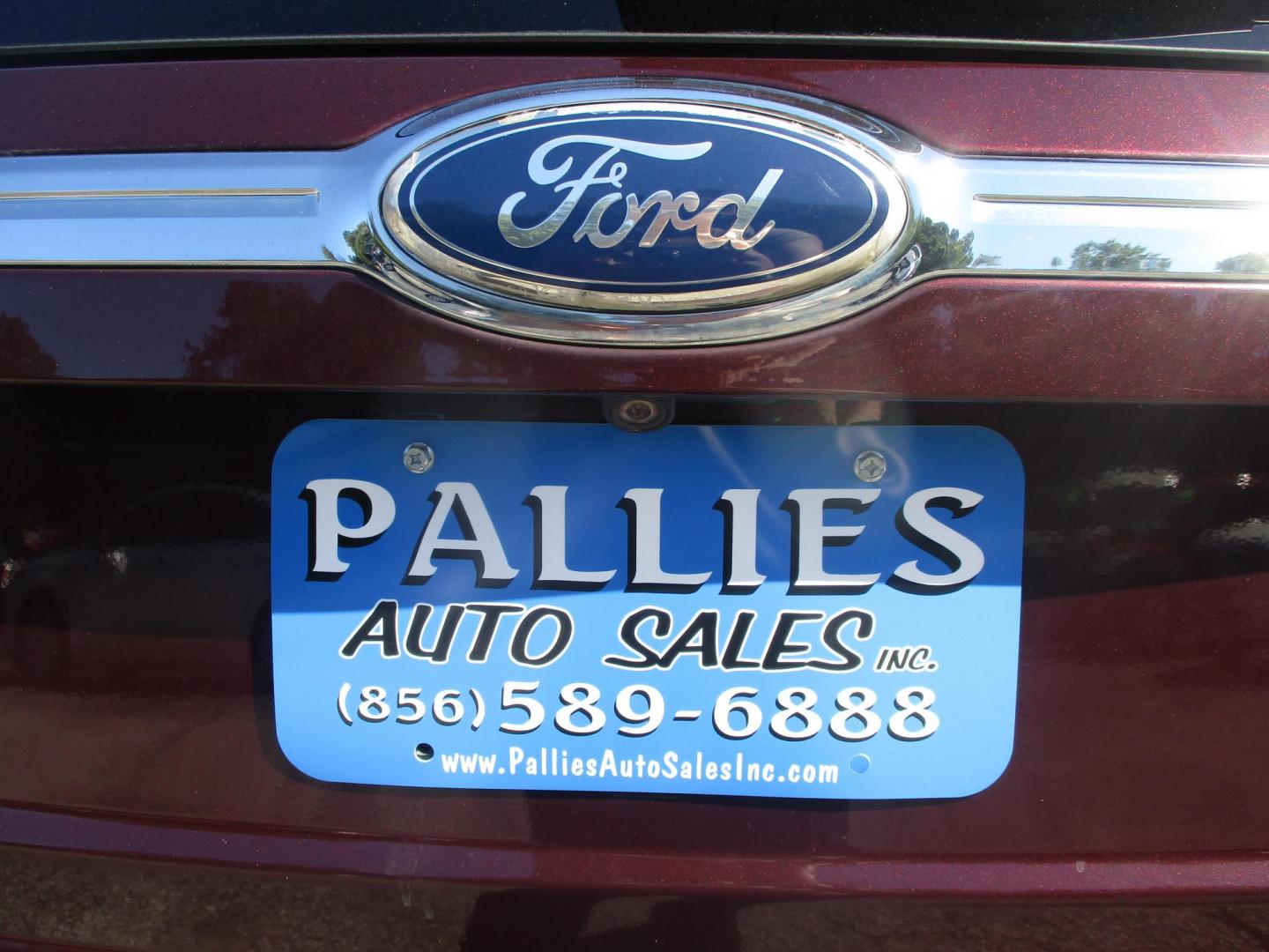 2011 RED Ford Edge Limited AWD (2FMDK4KC9BB) with an 3.5L V6 DOHC 24V engine, 6-Speed Automatic transmission, located at 540a Delsea Drive, Sewell, NJ, 08080, (987) 867-5309, 39.752560, -75.111206 - Photo#4