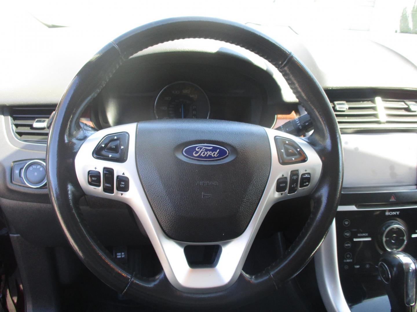 2011 RED Ford Edge Limited AWD (2FMDK4KC9BB) with an 3.5L V6 DOHC 24V engine, 6-Speed Automatic transmission, located at 540a Delsea Drive, Sewell, NJ, 08080, (987) 867-5309, 39.752560, -75.111206 - Photo#17