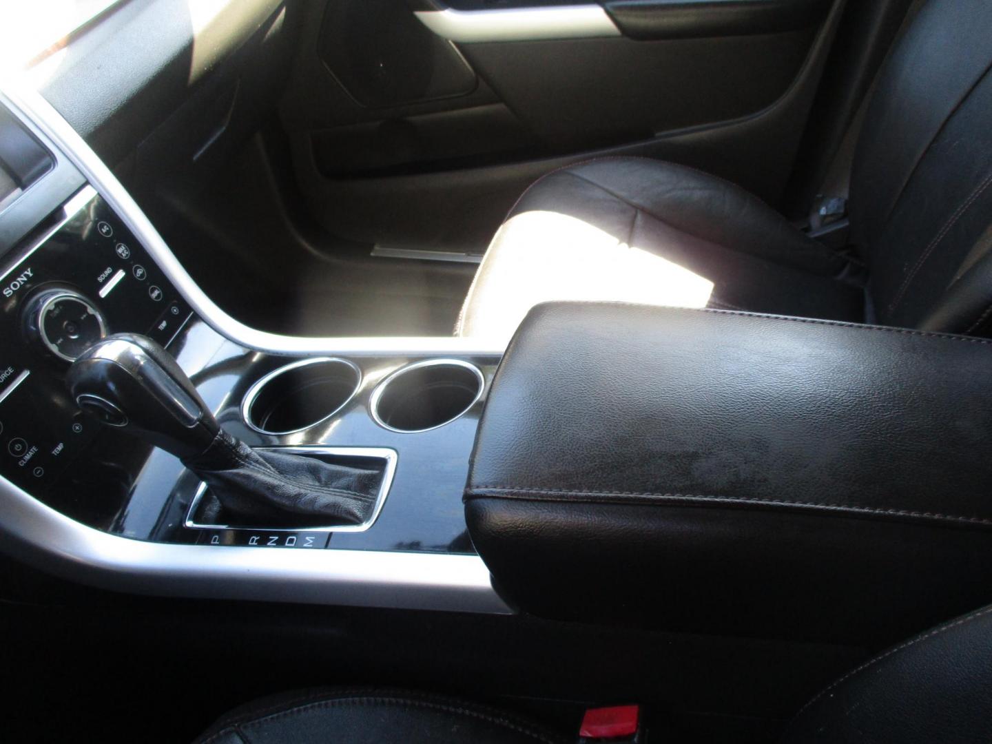 2011 RED Ford Edge Limited AWD (2FMDK4KC9BB) with an 3.5L V6 DOHC 24V engine, 6-Speed Automatic transmission, located at 540a Delsea Drive, Sewell, NJ, 08080, (987) 867-5309, 39.752560, -75.111206 - Photo#22