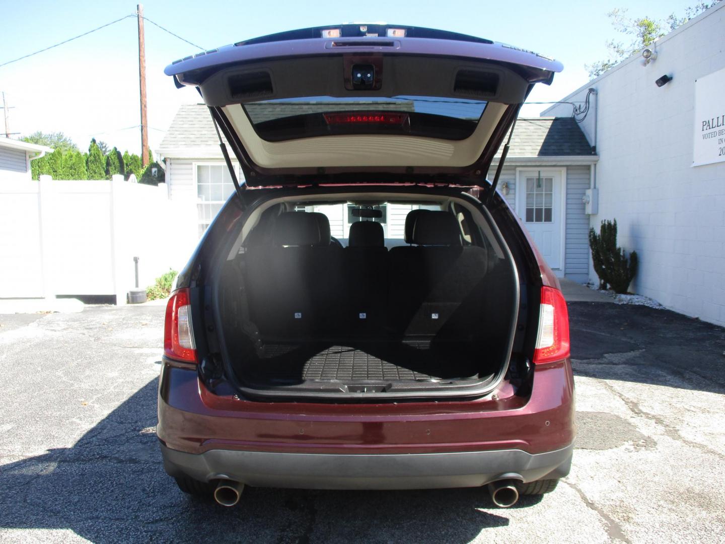 2011 RED Ford Edge Limited AWD (2FMDK4KC9BB) with an 3.5L V6 DOHC 24V engine, 6-Speed Automatic transmission, located at 540a Delsea Drive, Sewell, NJ, 08080, (987) 867-5309, 39.752560, -75.111206 - Photo#26