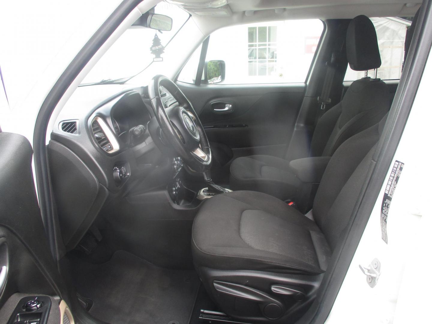 2015 WHITE Jeep Renegade Latitude 4WD (ZACCJBBT5FP) with an 2.4L L4 engine, 6-Speed Manual transmission, located at 540a Delsea Drive, Sewell, NJ, 08080, (987) 867-5309, 39.752560, -75.111206 - Photo#13