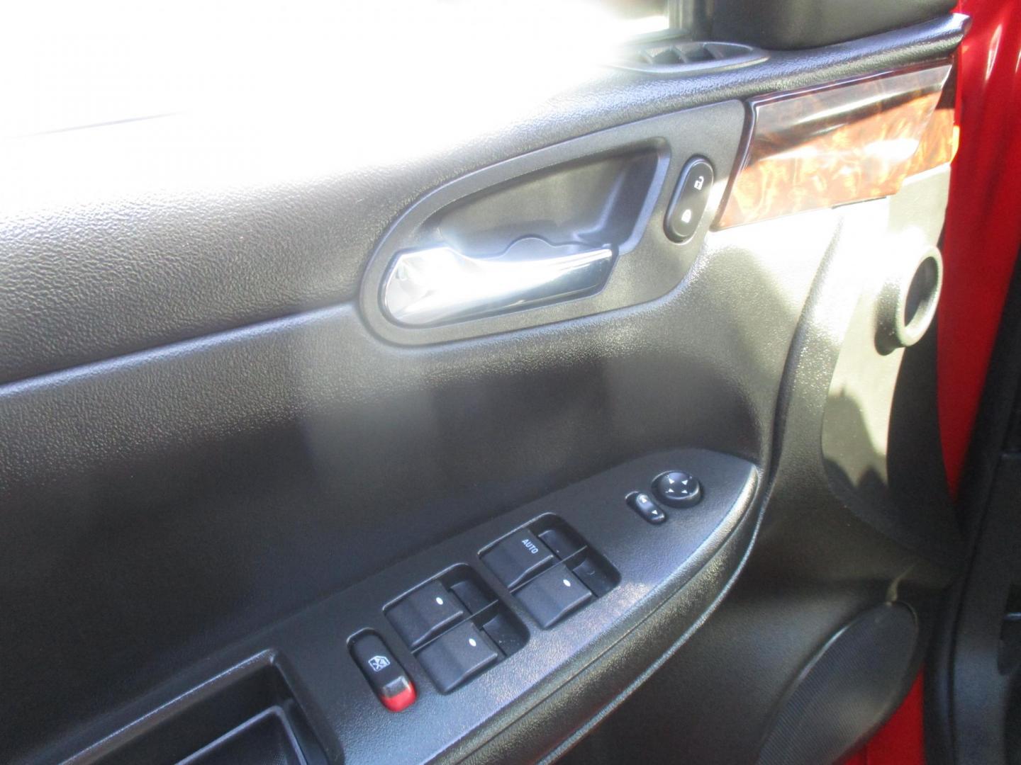 2013 RED Chevrolet Impala LT (Fleet) (2G1WG5E31D1) with an 3.6L V6 DOHC 16V FFV engine, 6-Speed Automatic transmission, located at 540a Delsea Drive, Sewell, NJ, 08080, (987) 867-5309, 39.752560, -75.111206 - Photo#13