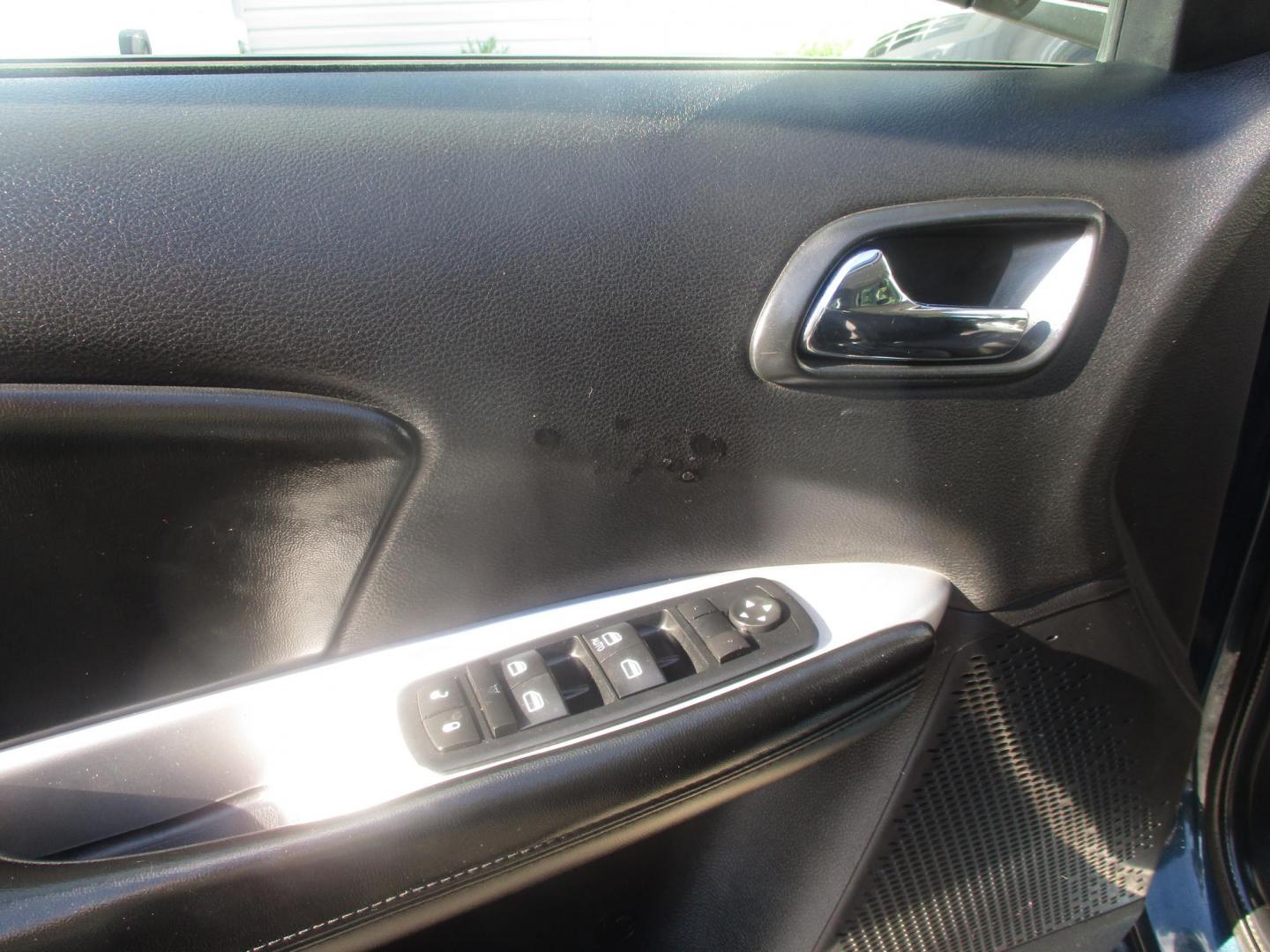 2014 BLUE Dodge Journey SE (3C4PDCAB5ET) with an 2.4L L4 DOHC 16V engine, 4-Speed Automatic transmission, located at 540a Delsea Drive, Sewell, NJ, 08080, (987) 867-5309, 39.752560, -75.111206 - Photo#11