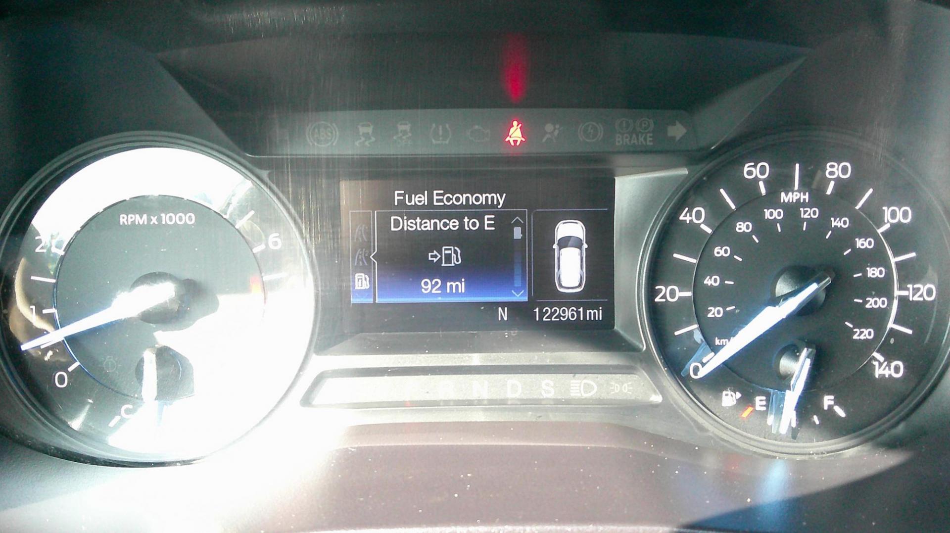 2018 RED Ford Explorer XLT 4WD (1FM5K8D8XJG) with an 3.5L V6 DOHC 24V engine, 6A transmission, located at 540a Delsea Drive, Sewell, NJ, 08080, (987) 867-5309, 39.752560, -75.111206 - Photo#19