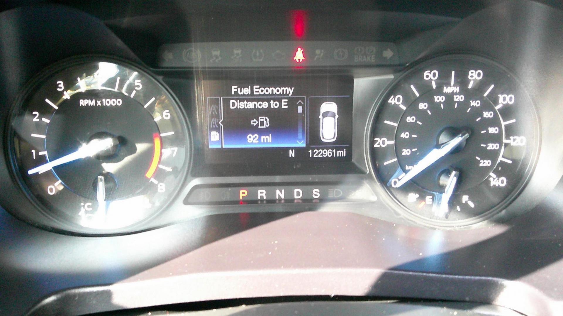 2018 RED Ford Explorer XLT 4WD (1FM5K8D8XJG) with an 3.5L V6 DOHC 24V engine, 6A transmission, located at 540a Delsea Drive, Sewell, NJ, 08080, (987) 867-5309, 39.752560, -75.111206 - Photo#20