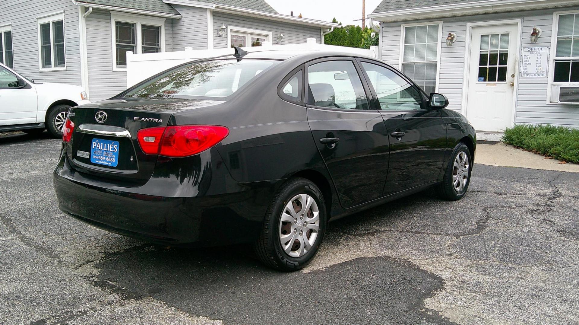 2010 BLACK Hyundai Elantra GLS (KMHDU4ADXAU) with an 2.0L L4 DOHC 16V engine, located at 540a Delsea Drive, Sewell, NJ, 08080, (987) 867-5309, 39.752560, -75.111206 - Photo#5
