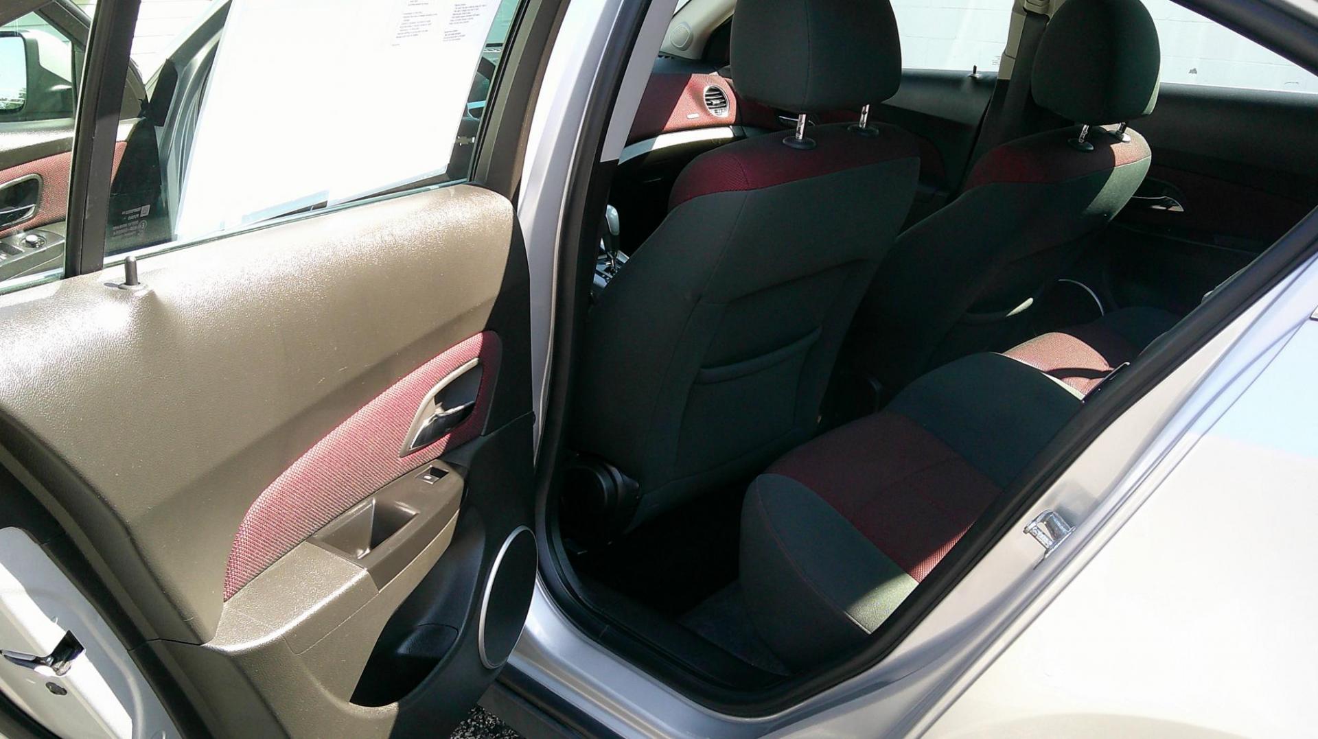 2011 SILVER Chevrolet Cruze 1LT (1G1PF5S91B7) with an 1.4L L4 DOHC 16V TURBO engine, 6-Speed Manual transmission, located at 540a Delsea Drive, Sewell, NJ, 08080, (987) 867-5309, 39.752560, -75.111206 - Photo#13