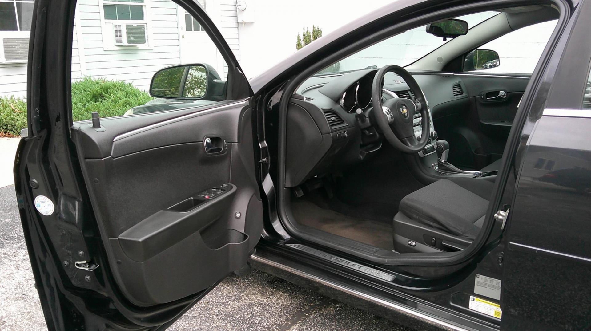 2012 BLACK Chevrolet Malibu 1LT (1G1ZC5E03CF) with an 2.4L L4 DOHC 16V engine, 6-Speed Automatic transmission, located at 540a Delsea Drive, Sewell, NJ, 08080, (987) 867-5309, 39.752560, -75.111206 - Photo#9