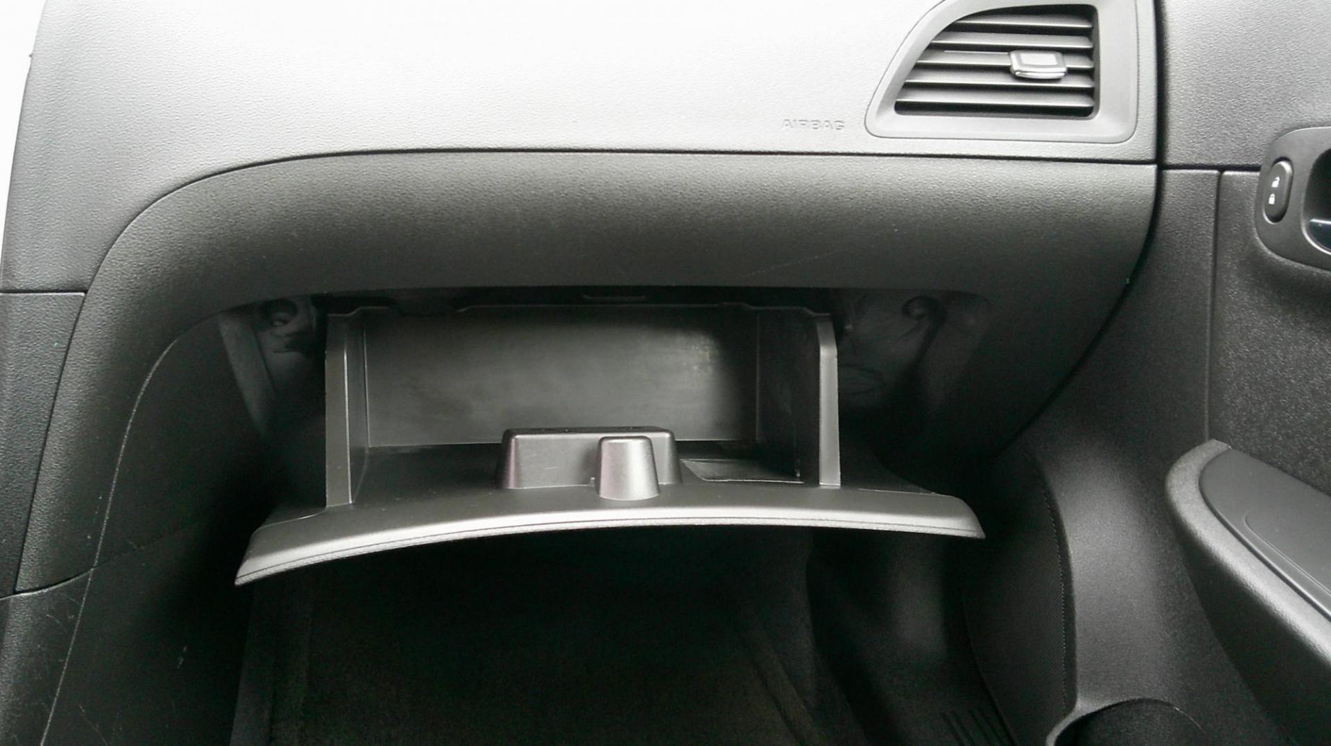 2012 BLACK Chevrolet Malibu 1LT (1G1ZC5E03CF) with an 2.4L L4 DOHC 16V engine, 6-Speed Automatic transmission, located at 540a Delsea Drive, Sewell, NJ, 08080, (987) 867-5309, 39.752560, -75.111206 - Photo#19