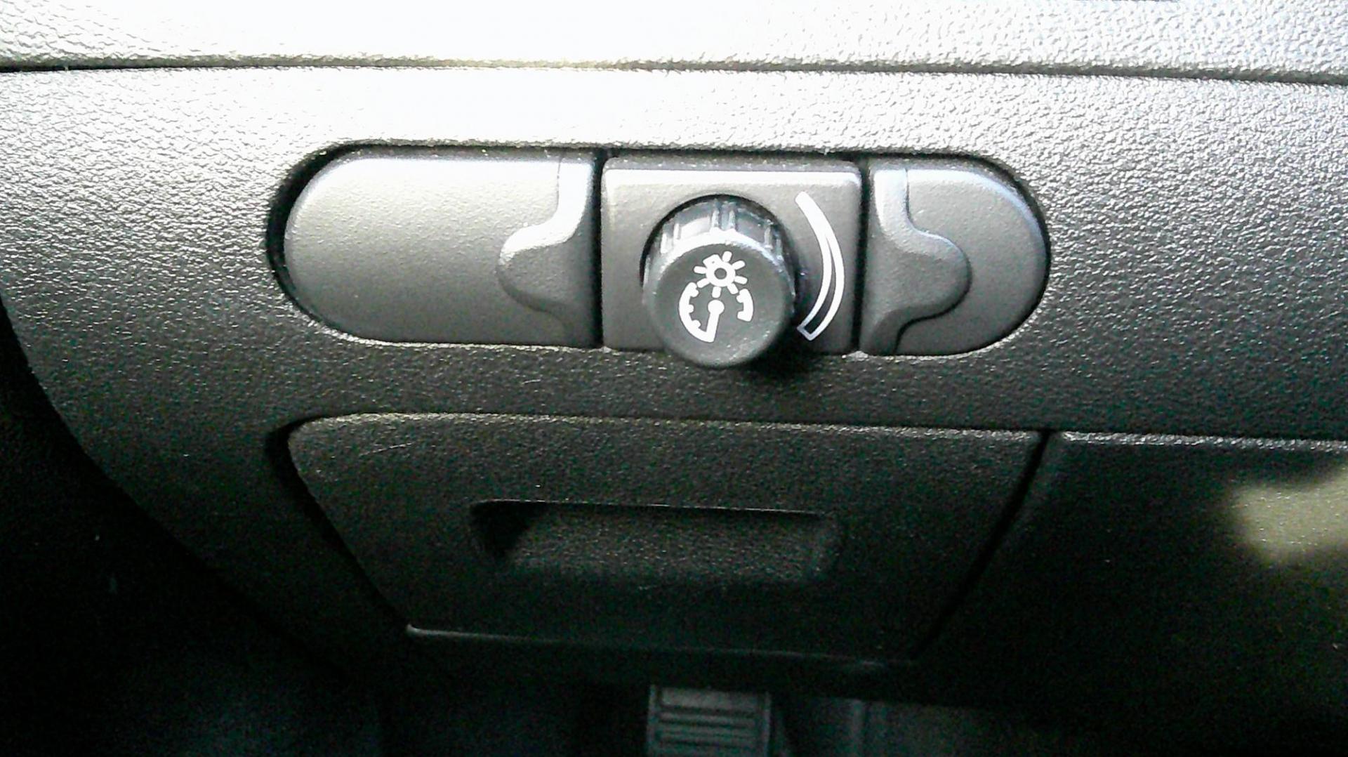 2012 BLACK Chevrolet Malibu 1LT (1G1ZC5E03CF) with an 2.4L L4 DOHC 16V engine, 6-Speed Automatic transmission, located at 540a Delsea Drive, Sewell, NJ, 08080, (987) 867-5309, 39.752560, -75.111206 - Photo#21