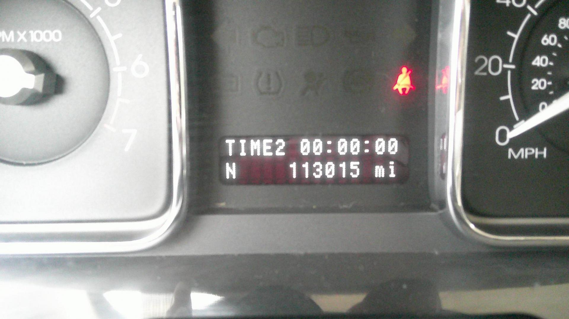 2008 WHITE Lincoln MKX AWD (2LMDU88C38B) with an 3.5L V6 DOHC 24V engine, 6-Speed Automatic Overdrive transmission, located at 540a Delsea Drive, Sewell, NJ, 08080, (987) 867-5309, 39.752560, -75.111206 - Photo#17