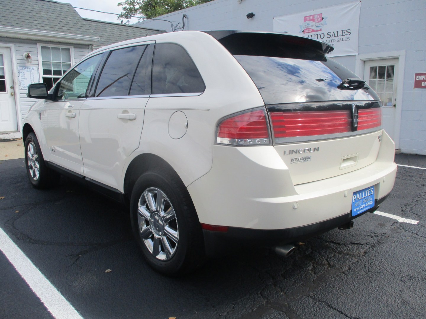 2008 WHITE Lincoln MKX AWD (2LMDU88C38B) with an 3.5L V6 DOHC 24V engine, 6-Speed Automatic Overdrive transmission, located at 540a Delsea Drive, Sewell, NJ, 08080, (987) 867-5309, 39.752560, -75.111206- Photo#2
