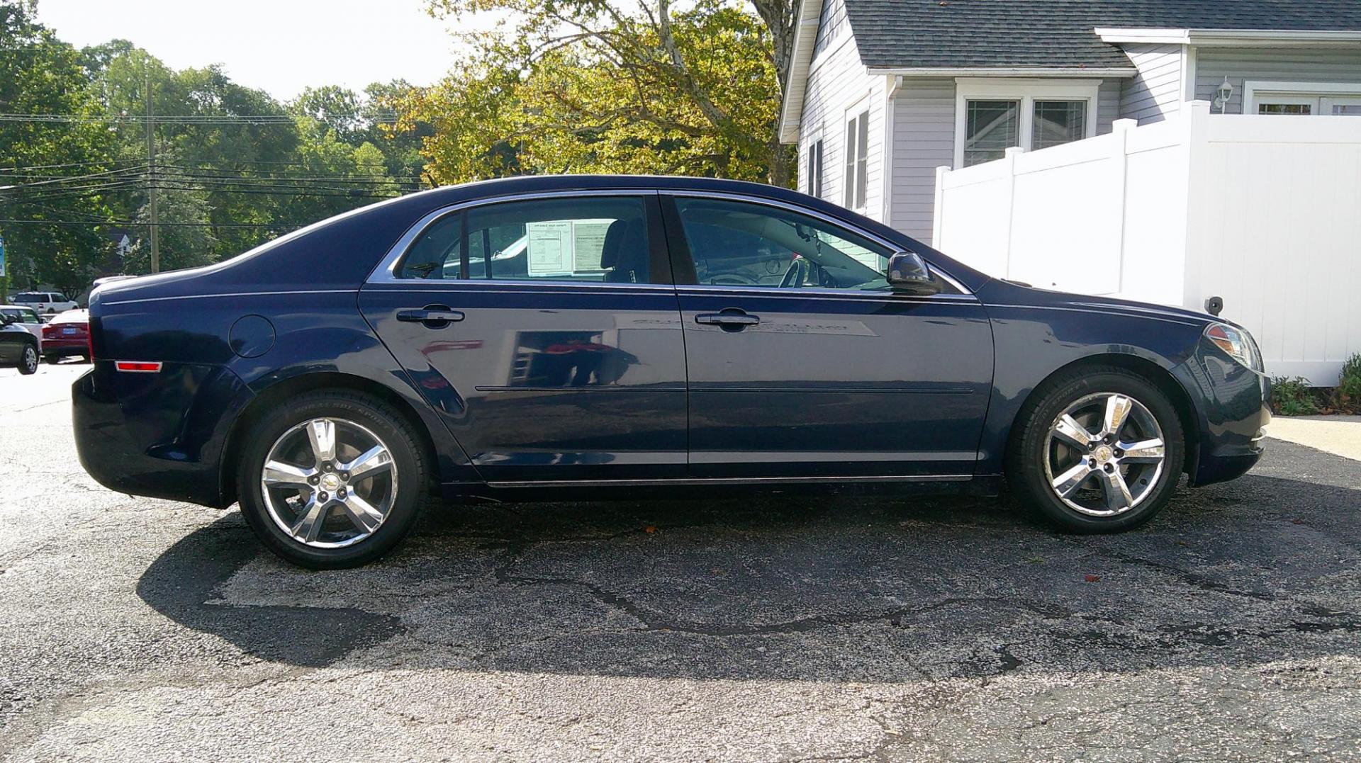 2011 BLUE Chevrolet Malibu 1LT (1G1ZC5E12BF) with an 2.4L L4 DOHC 16V engine, 4-Speed Automatic transmission, located at 540a Delsea Drive, Sewell, NJ, 08080, (987) 867-5309, 39.752560, -75.111206 - Photo#6