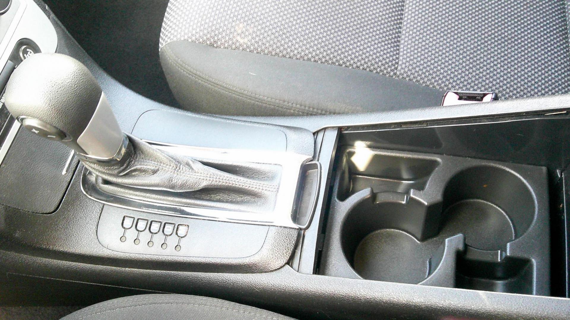 2011 BLUE Chevrolet Malibu 1LT (1G1ZC5E12BF) with an 2.4L L4 DOHC 16V engine, 4-Speed Automatic transmission, located at 540a Delsea Drive, Sewell, NJ, 08080, (987) 867-5309, 39.752560, -75.111206 - Photo#19