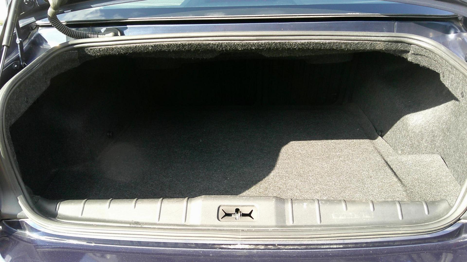 2011 BLUE Chevrolet Malibu 1LT (1G1ZC5E12BF) with an 2.4L L4 DOHC 16V engine, 4-Speed Automatic transmission, located at 540a Delsea Drive, Sewell, NJ, 08080, (987) 867-5309, 39.752560, -75.111206 - Photo#26