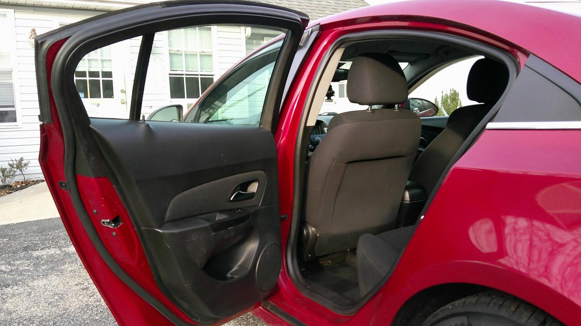 2013 RED Chevrolet Cruze 1LT Auto (1G1PC5SB1D7) with an 1.4L L4 DOHC 16V TURBO engine, 6-Speed Automatic transmission, located at 540a Delsea Drive, Sewell, NJ, 08080, (987) 867-5309, 39.752560, -75.111206 - Photo#13