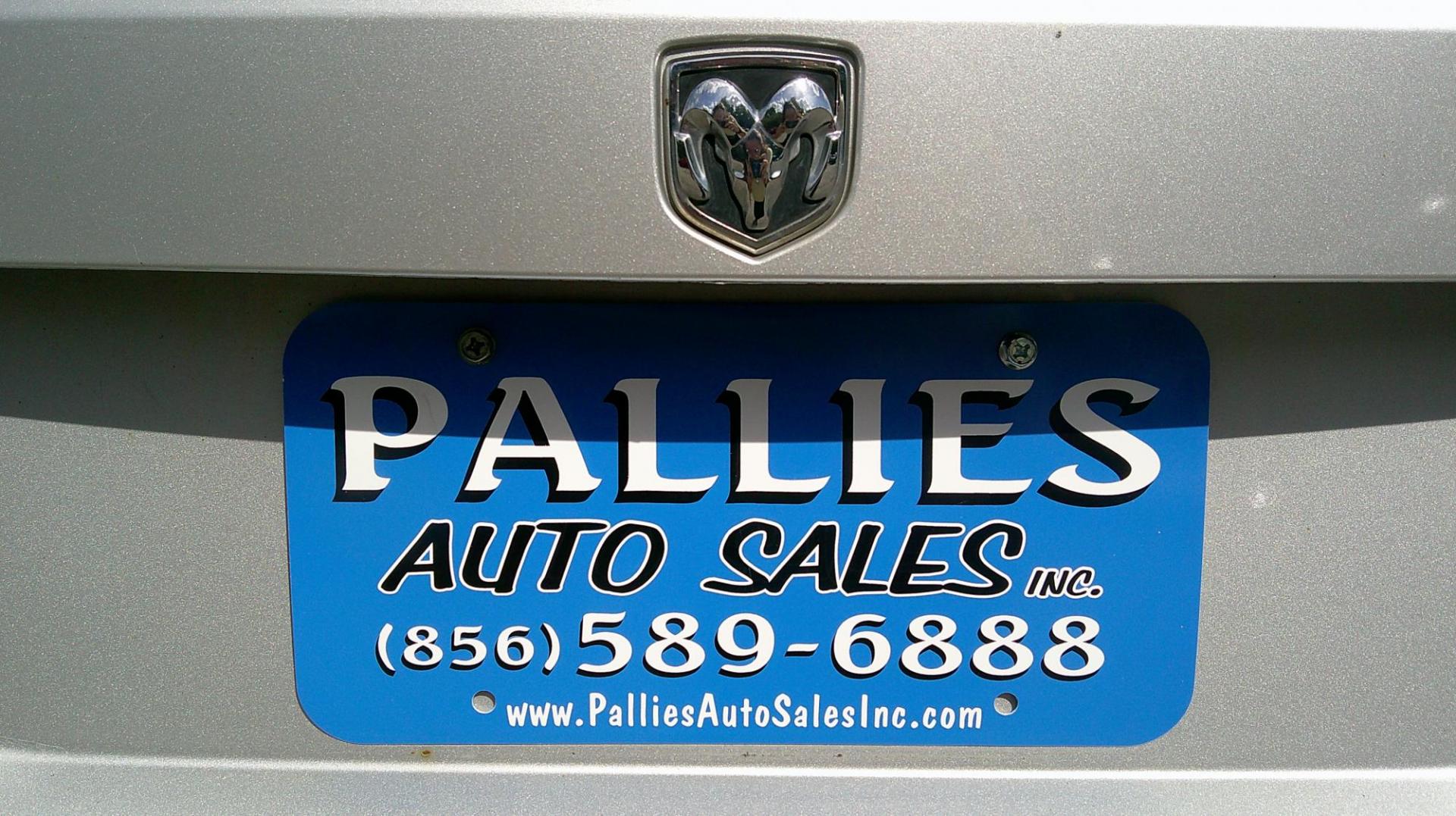 2008 SILVER Dodge Caliber SXT (1B3HB48B28D) with an 2.0L L4 DOHC 16V engine, located at 540a Delsea Drive, Sewell, NJ, 08080, (987) 867-5309, 39.752560, -75.111206 - Photo#4