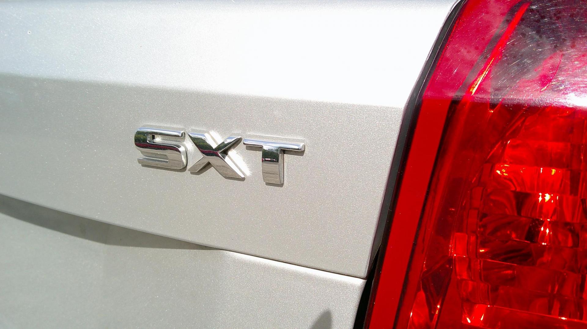 2008 SILVER Dodge Caliber SXT (1B3HB48B28D) with an 2.0L L4 DOHC 16V engine, located at 540a Delsea Drive, Sewell, NJ, 08080, (987) 867-5309, 39.752560, -75.111206 - Photo#5