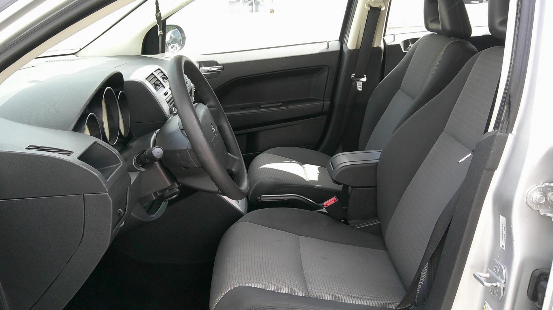 2008 SILVER Dodge Caliber SXT (1B3HB48B28D) with an 2.0L L4 DOHC 16V engine, located at 540a Delsea Drive, Sewell, NJ, 08080, (987) 867-5309, 39.752560, -75.111206 - Photo#12