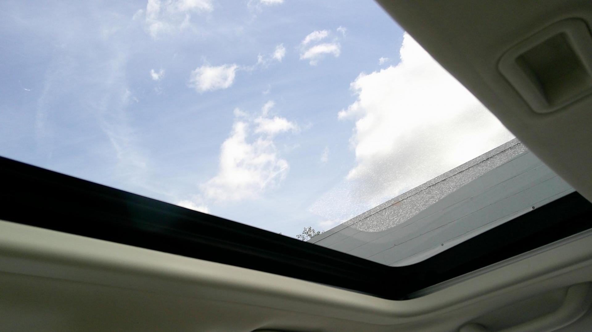 2008 SILVER Dodge Caliber SXT (1B3HB48B28D) with an 2.0L L4 DOHC 16V engine, located at 540a Delsea Drive, Sewell, NJ, 08080, (987) 867-5309, 39.752560, -75.111206 - Photo#20