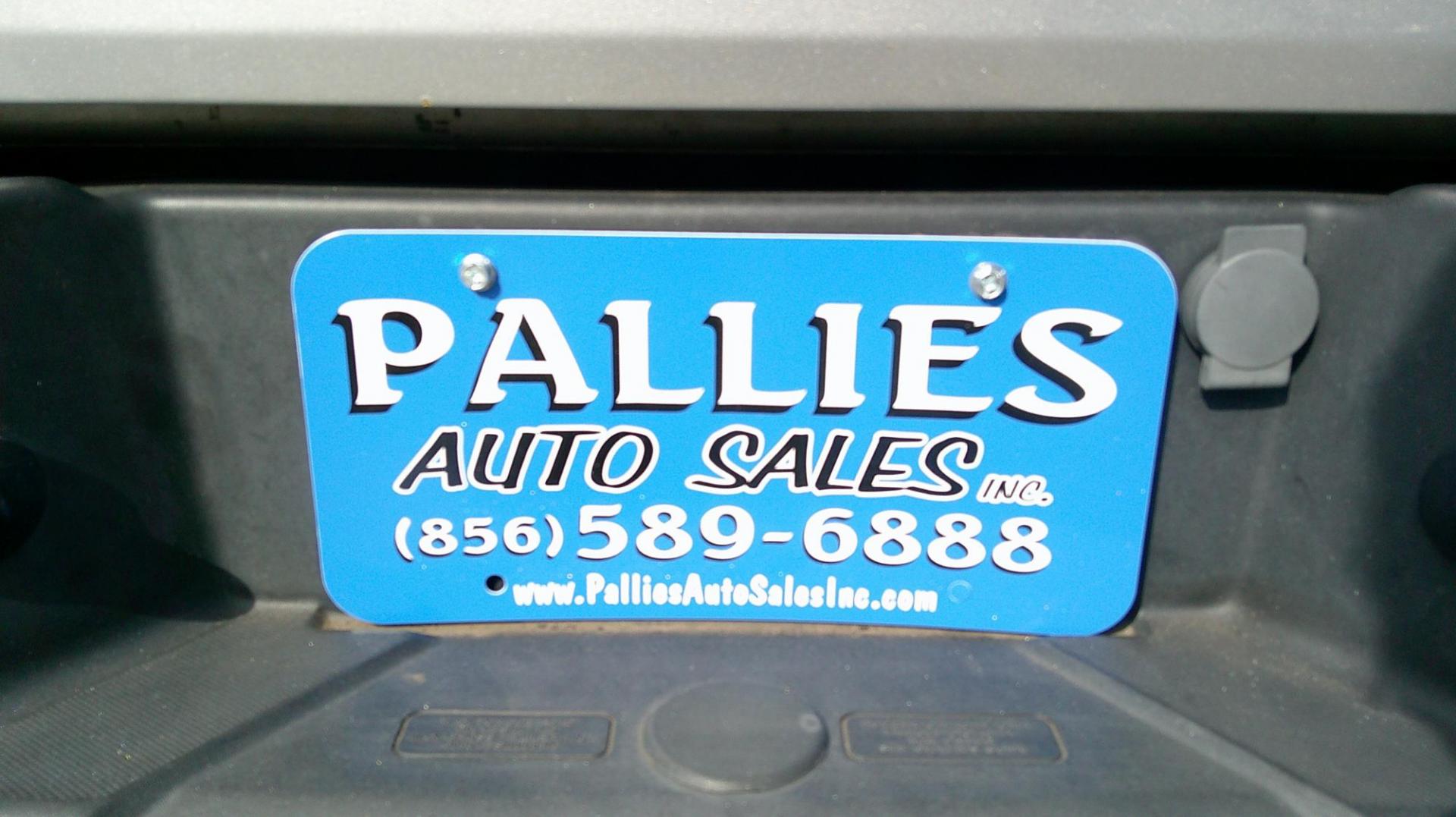 2010 SILVER Ford F-150 Lariat SuperCab 6.5-ft. Bed 2WD (1FTEX1CW1AF) with an 4.6L V8 SOHC 16V engine, 4-Speed Automatic transmission, located at 540a Delsea Drive, Sewell, NJ, 08080, (987) 867-5309, 39.752560, -75.111206 - Photo#5