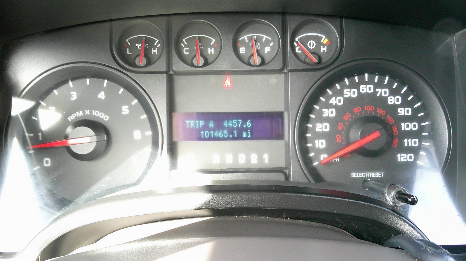 2010 SILVER Ford F-150 Lariat SuperCab 6.5-ft. Bed 2WD (1FTEX1CW1AF) with an 4.6L V8 SOHC 16V engine, 4-Speed Automatic transmission, located at 540a Delsea Drive, Sewell, NJ, 08080, (987) 867-5309, 39.752560, -75.111206 - Photo#14