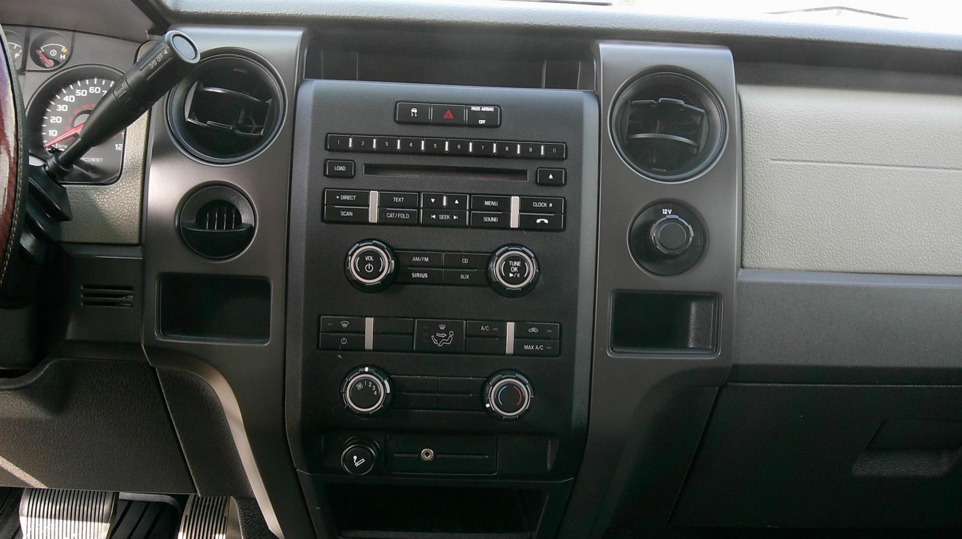 2010 SILVER Ford F-150 Lariat SuperCab 6.5-ft. Bed 2WD (1FTEX1CW1AF) with an 4.6L V8 SOHC 16V engine, 4-Speed Automatic transmission, located at 540a Delsea Drive, Sewell, NJ, 08080, (987) 867-5309, 39.752560, -75.111206 - Photo#15