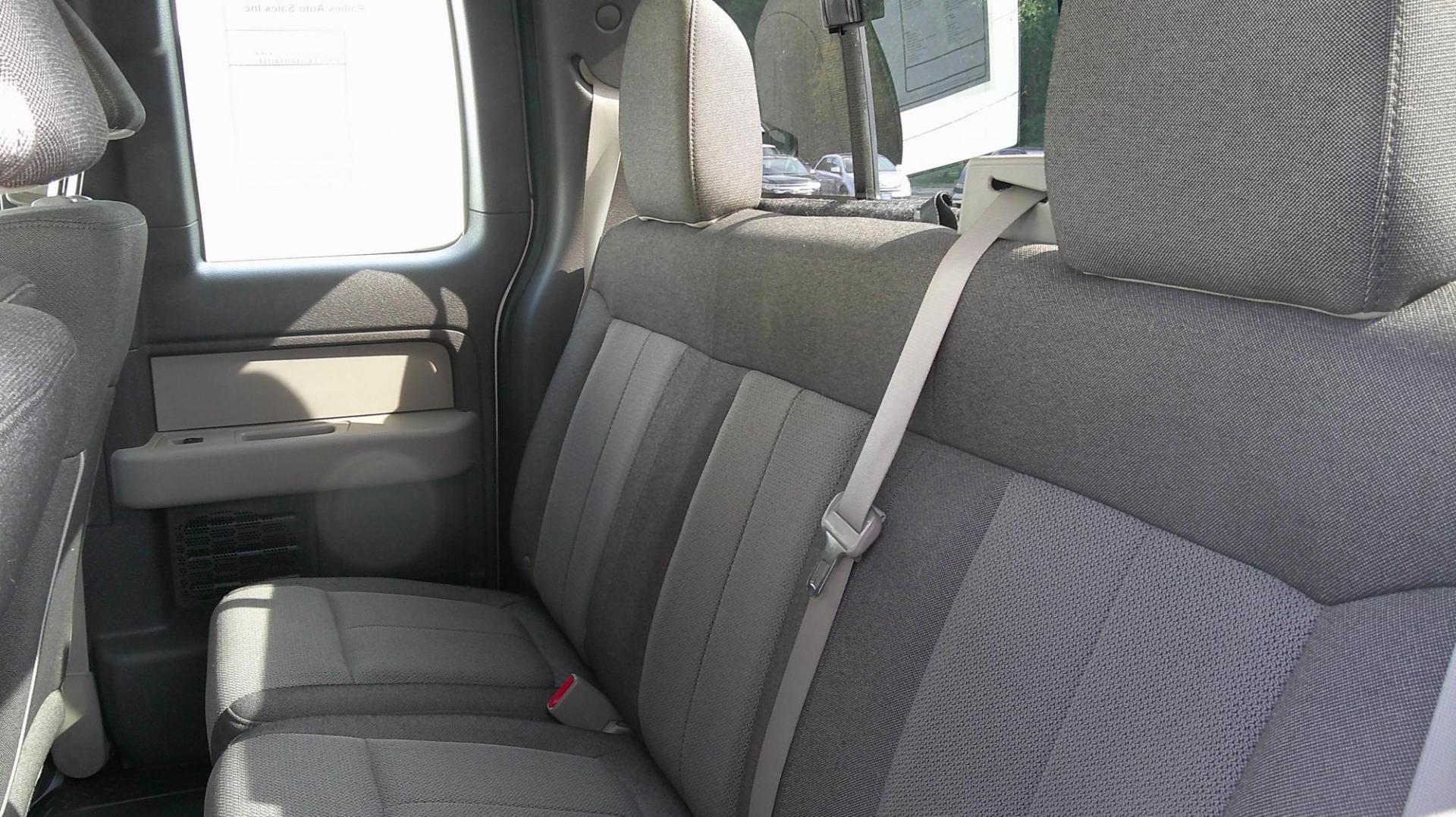 2010 SILVER Ford F-150 Lariat SuperCab 6.5-ft. Bed 2WD (1FTEX1CW1AF) with an 4.6L V8 SOHC 16V engine, 4-Speed Automatic transmission, located at 540a Delsea Drive, Sewell, NJ, 08080, (987) 867-5309, 39.752560, -75.111206 - Photo#12