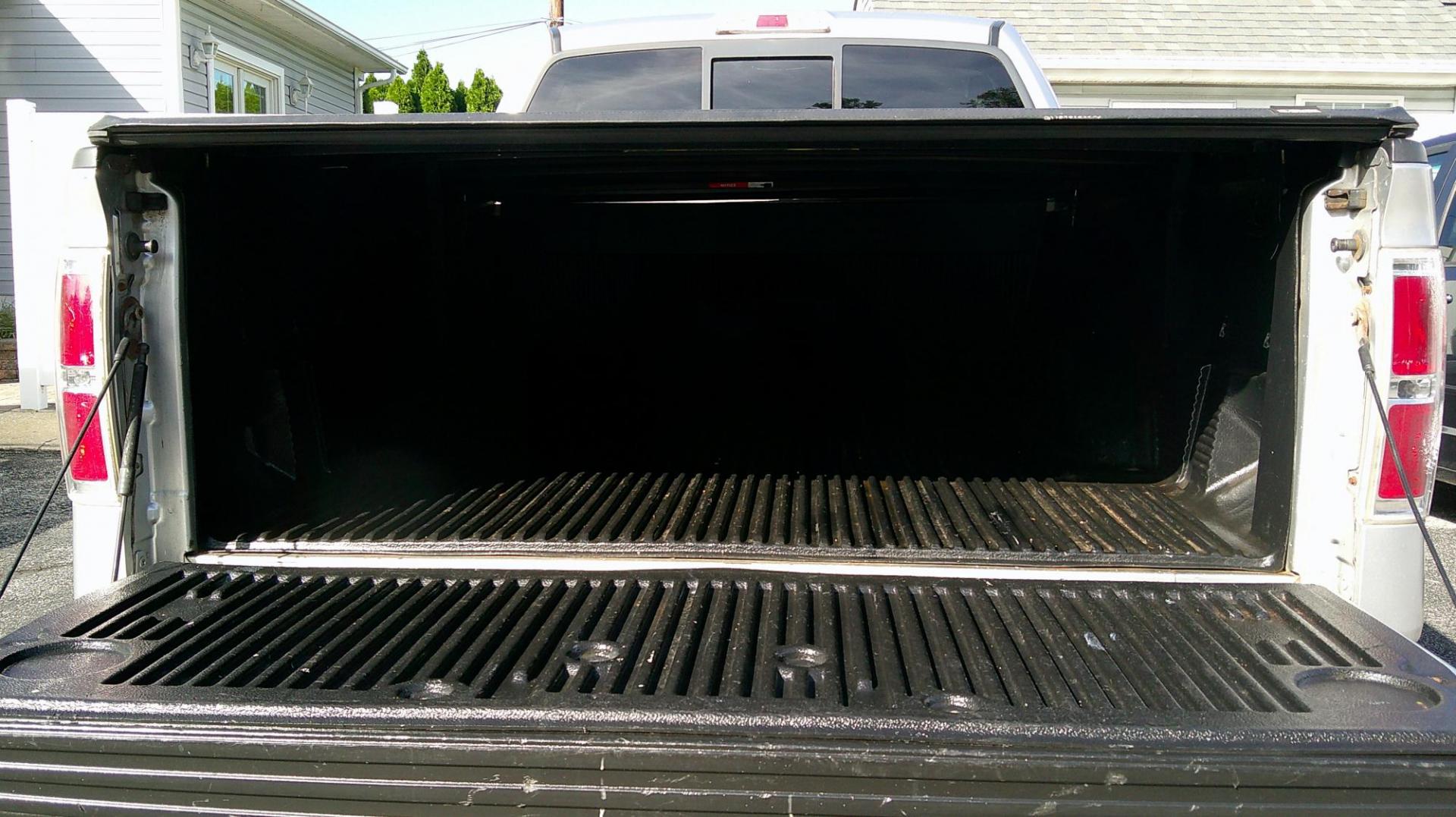 2010 SILVER Ford F-150 Lariat SuperCab 6.5-ft. Bed 2WD (1FTEX1CW1AF) with an 4.6L V8 SOHC 16V engine, 4-Speed Automatic transmission, located at 540a Delsea Drive, Sewell, NJ, 08080, (987) 867-5309, 39.752560, -75.111206 - Photo#21