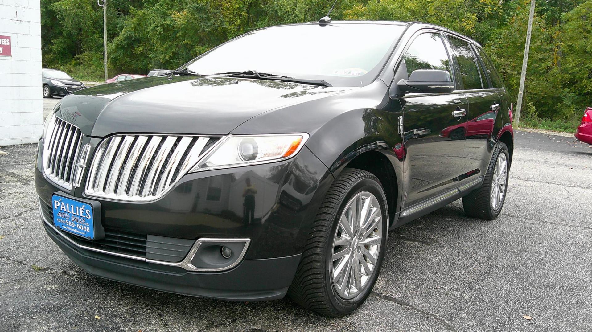 2013 BLACK Lincoln MKX AWD (2LMDJ8JK7DB) with an 3.7L V6 DOHC 24V engine, 6-Speed Automatic transmission, located at 540a Delsea Drive, Sewell, NJ, 08080, (987) 867-5309, 39.752560, -75.111206 - Photo#0