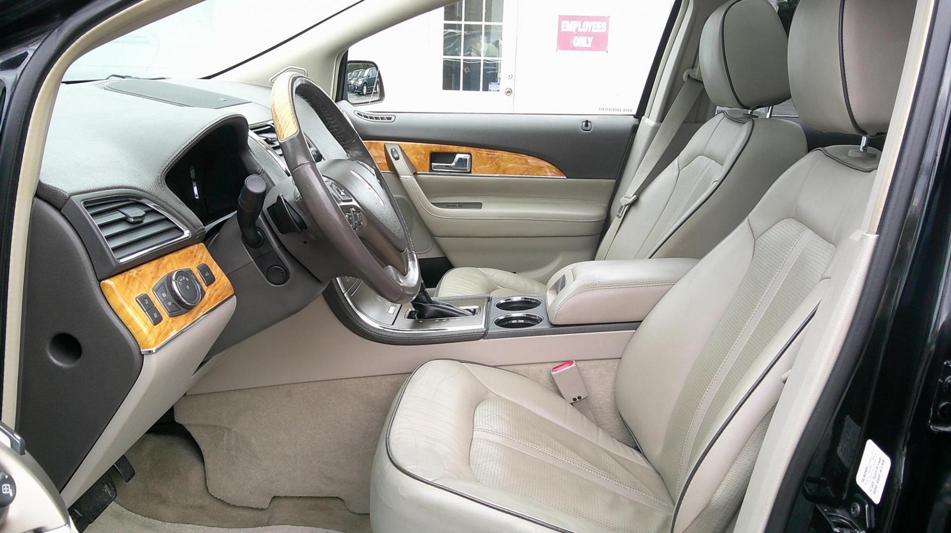 2013 BLACK Lincoln MKX AWD (2LMDJ8JK7DB) with an 3.7L V6 DOHC 24V engine, 6-Speed Automatic transmission, located at 540a Delsea Drive, Sewell, NJ, 08080, (987) 867-5309, 39.752560, -75.111206 - Photo#12