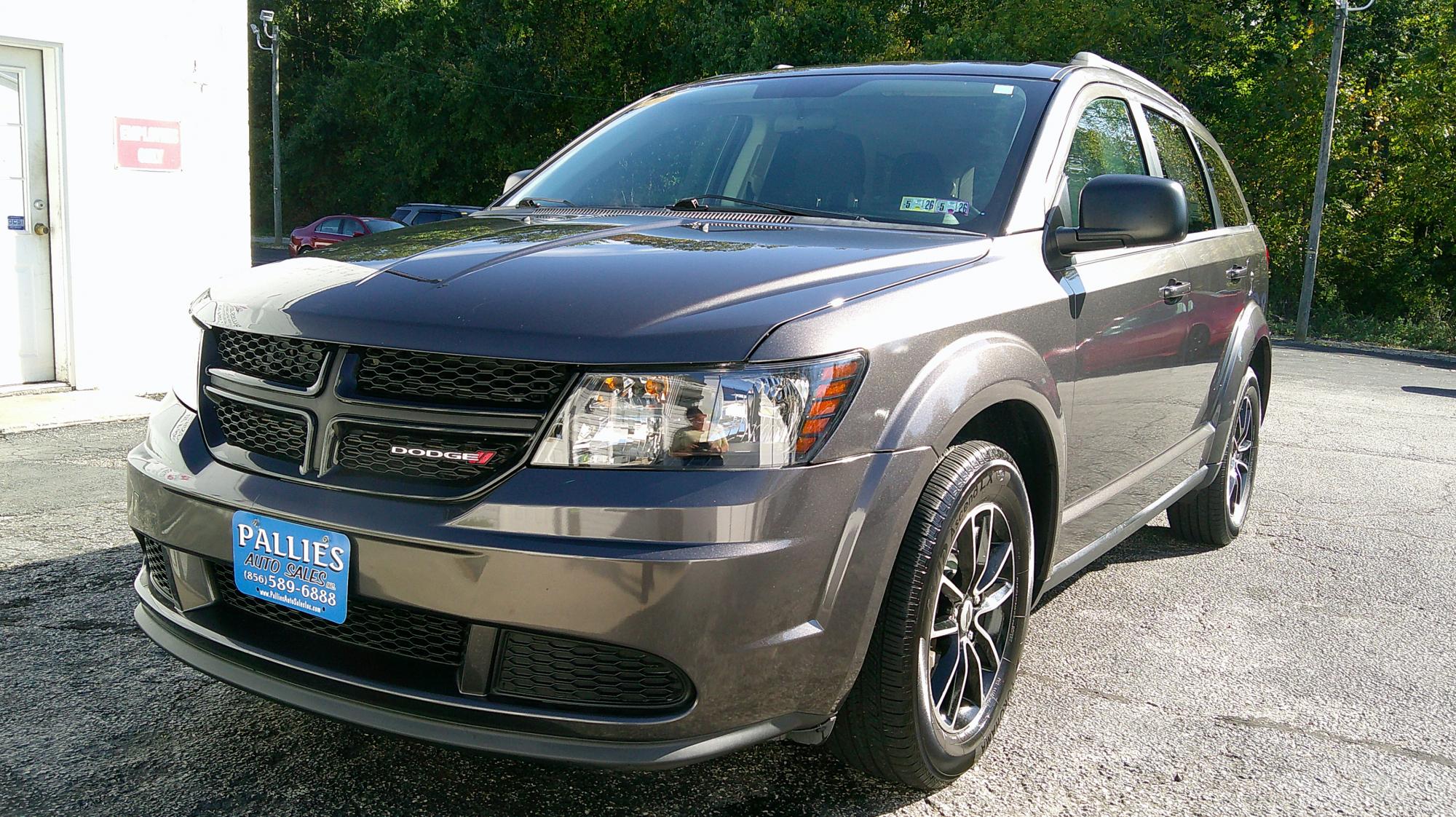 photo of 2018 Dodge Journey SE