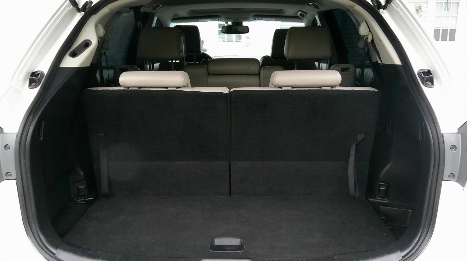 2010 WHITE Mazda CX-9 Grand Touring AWD (JM3TB3MV2A0) with an 3.7L V6 DOHC 24V engine, 6-Speed Automatic transmission, located at 540a Delsea Drive, Sewell, NJ, 08080, (987) 867-5309, 39.752560, -75.111206 - Photo#26