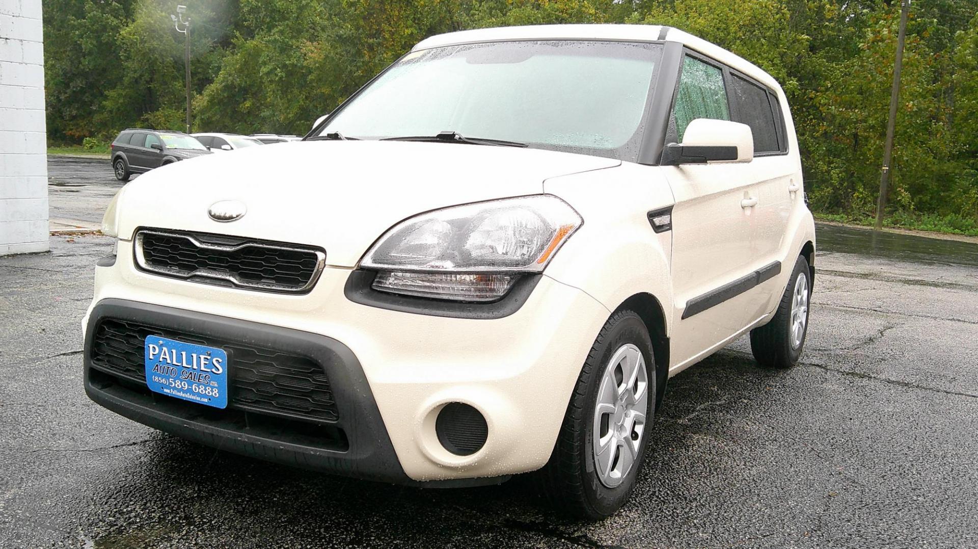 2013 Kia Soul Base