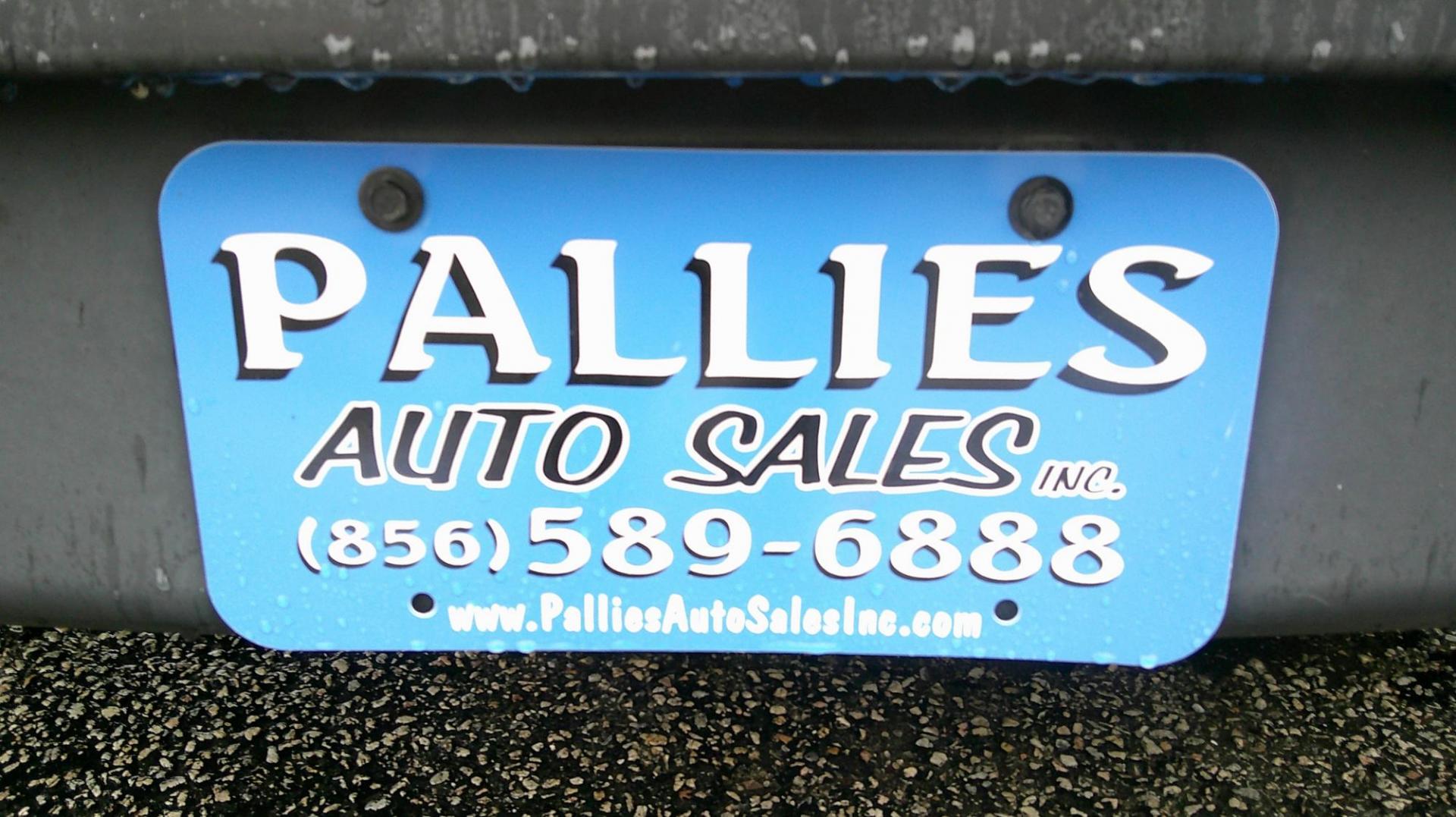 2013 WHITE Kia Soul Base (KNDJT2A55D7) with an 1.6L L4 DOHC 16V engine, 5-Speed Manual transmission, located at 540a Delsea Drive, Sewell, NJ, 08080, (987) 867-5309, 39.752560, -75.111206 - Photo#4