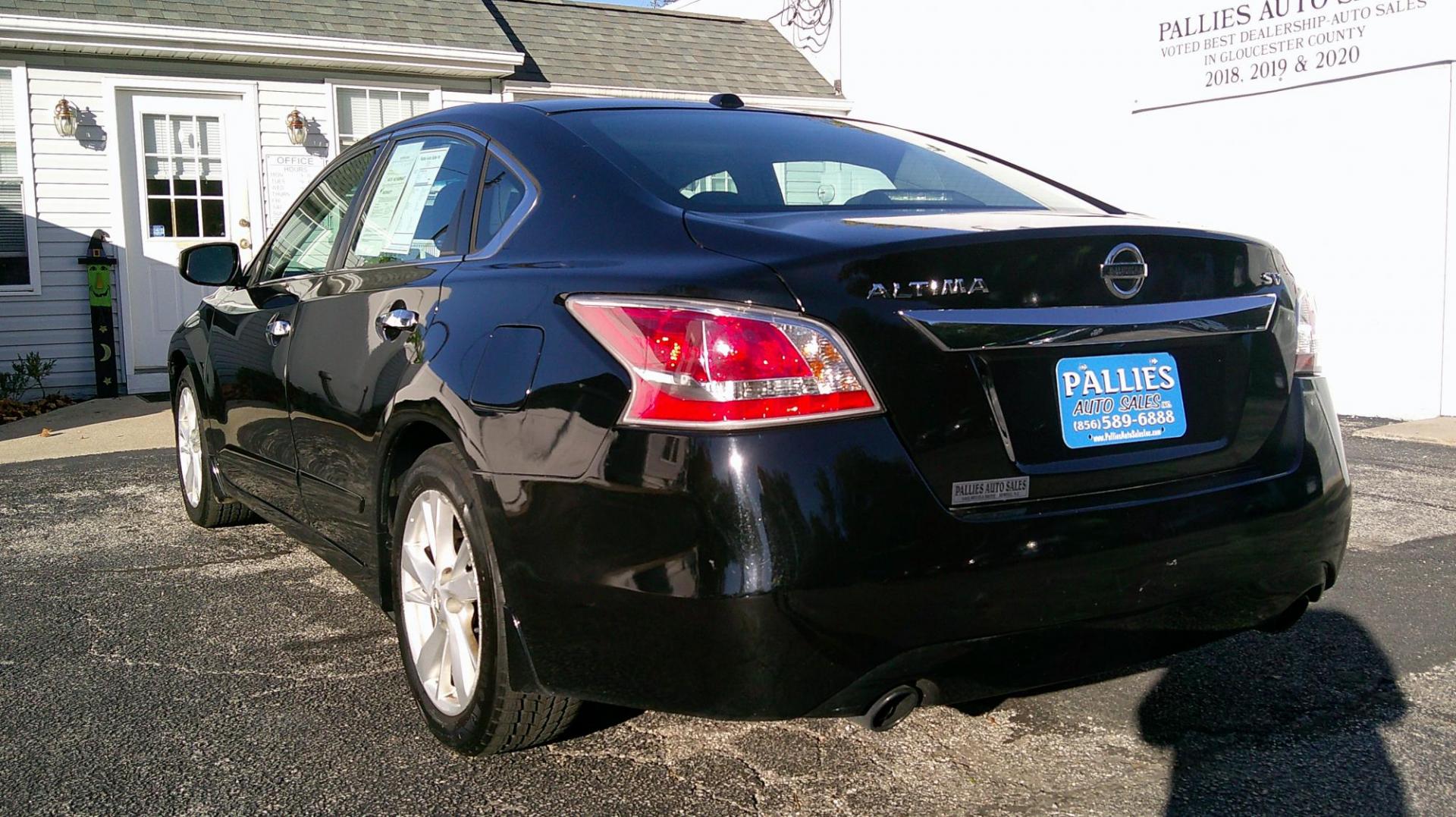 2015 BLACK Nissan Altima 2.5 S (1N4AL3AP3FC) with an 2.5L L4 DOHC 16V engine, Continuously Variable Transmission transmission, located at 540a Delsea Drive, Sewell, NJ, 08080, (987) 867-5309, 39.752560, -75.111206 - Photo#2