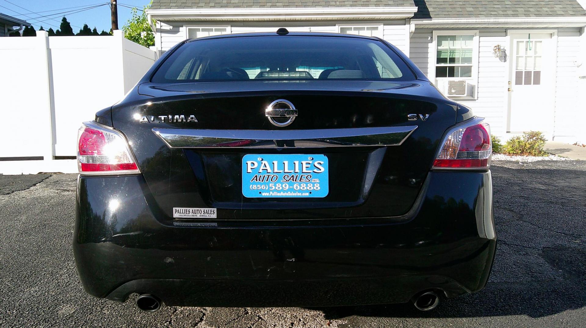 2015 BLACK Nissan Altima 2.5 S (1N4AL3AP3FC) with an 2.5L L4 DOHC 16V engine, Continuously Variable Transmission transmission, located at 540a Delsea Drive, Sewell, NJ, 08080, (987) 867-5309, 39.752560, -75.111206 - Photo#3
