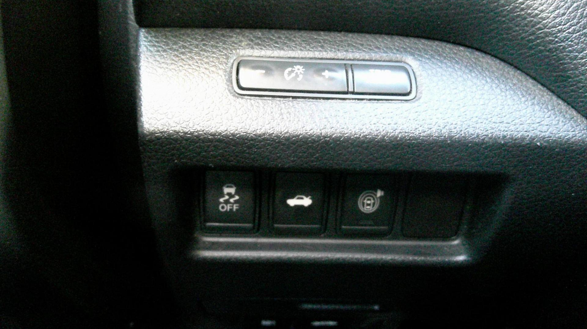 2015 BLACK Nissan Altima 2.5 S (1N4AL3AP3FC) with an 2.5L L4 DOHC 16V engine, Continuously Variable Transmission transmission, located at 540a Delsea Drive, Sewell, NJ, 08080, (987) 867-5309, 39.752560, -75.111206 - Photo#22