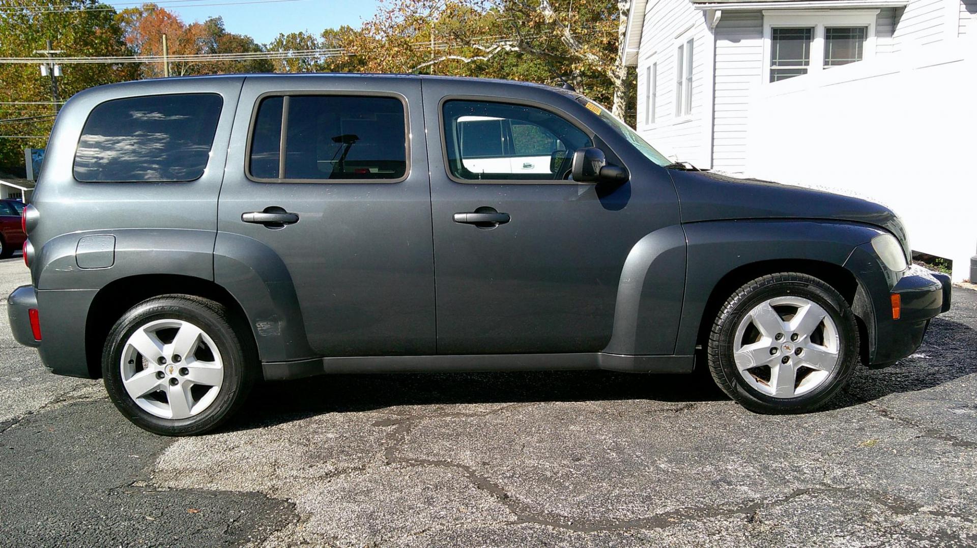 2011 GRAY Chevrolet HHR 1LT (3GNBABFW7BS) with an 2.2L L4 DOHC 16V FFV engine, 4-Speed Automatic transmission, located at 540a Delsea Drive, Sewell, NJ, 08080, (987) 867-5309, 39.752560, -75.111206 - Photo#6