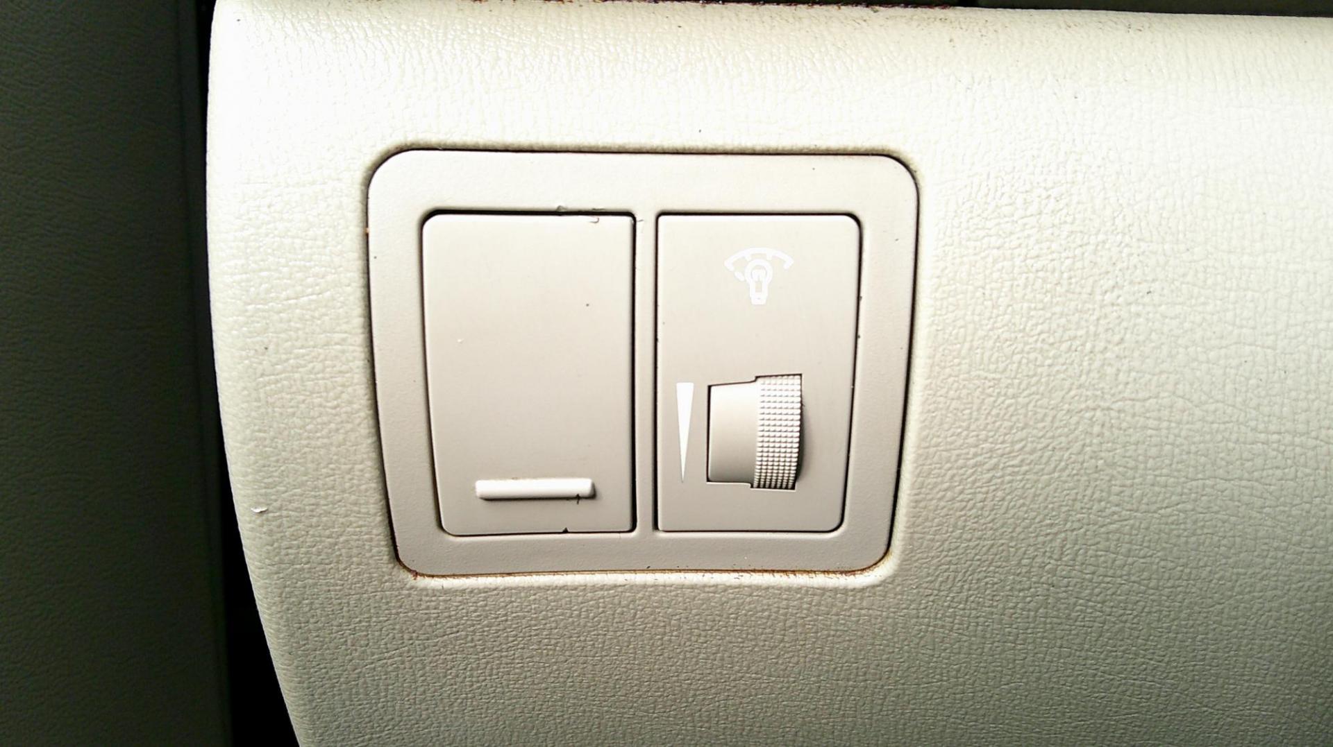 2008 BLUE Hyundai Elantra GLS (KMHDU46D98U) with an 2.0L L4 DOHC 16V engine, located at 540a Delsea Drive, Sewell, NJ, 08080, (987) 867-5309, 39.752560, -75.111206 - Photo#19