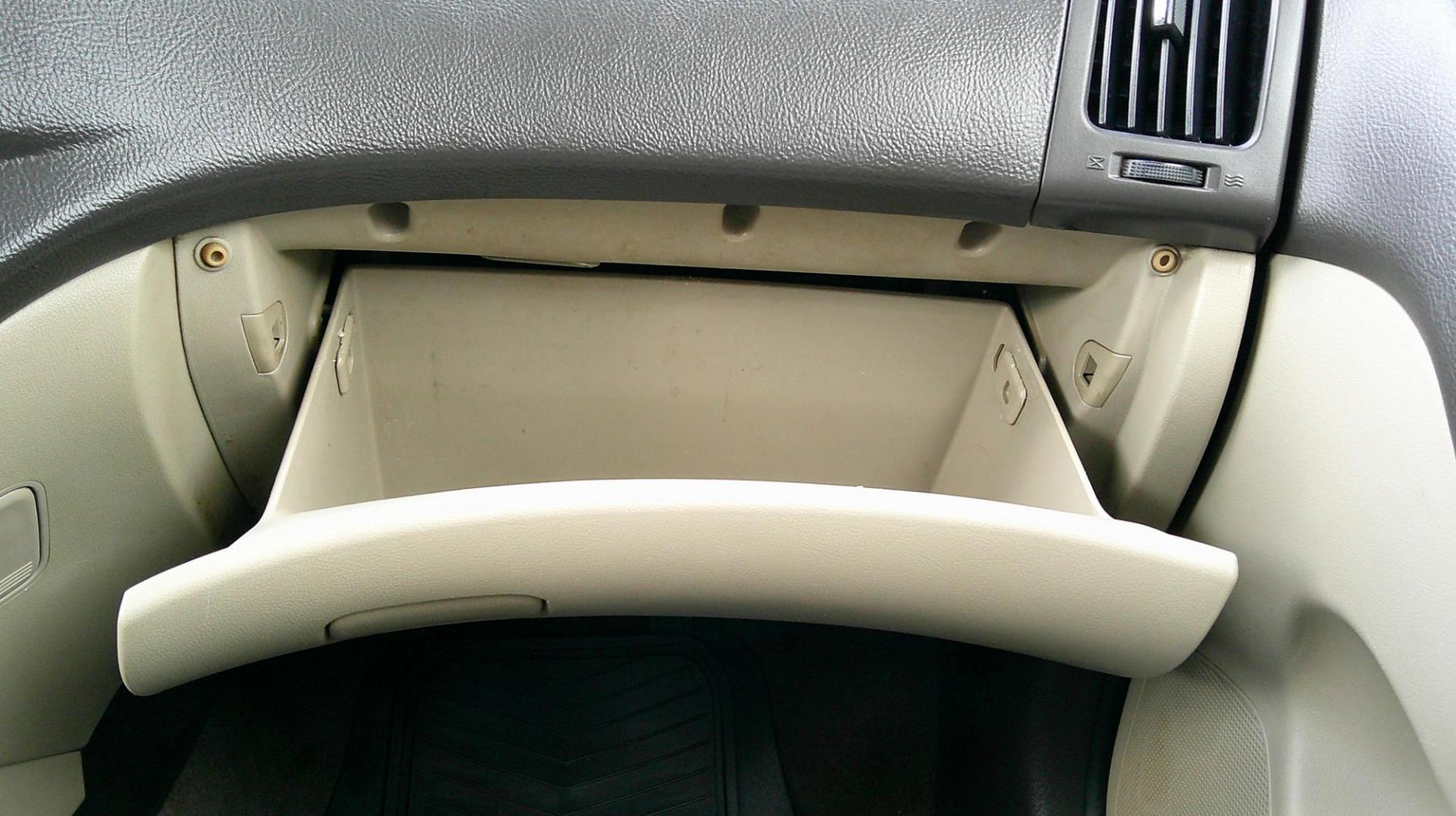 2008 BLUE Hyundai Elantra GLS (KMHDU46D98U) with an 2.0L L4 DOHC 16V engine, located at 540a Delsea Drive, Sewell, NJ, 08080, (987) 867-5309, 39.752560, -75.111206 - Photo#20