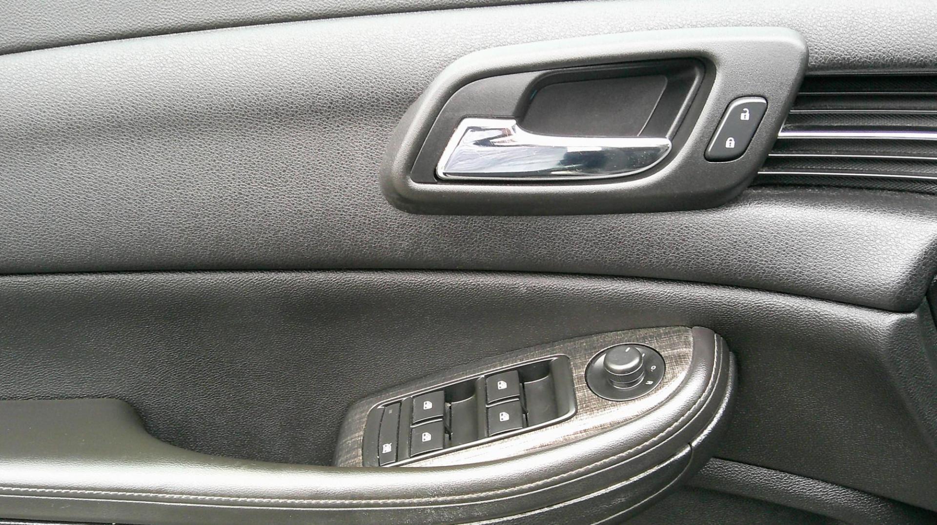 2016 BLACK Chevrolet Malibu Limited 1LT (1G11C5SA1GU) with an 2.5L L4 DOHC 16V engine, 6A transmission, located at 540a Delsea Drive, Sewell, NJ, 08080, (987) 867-5309, 39.752560, -75.111206 - Photo#11