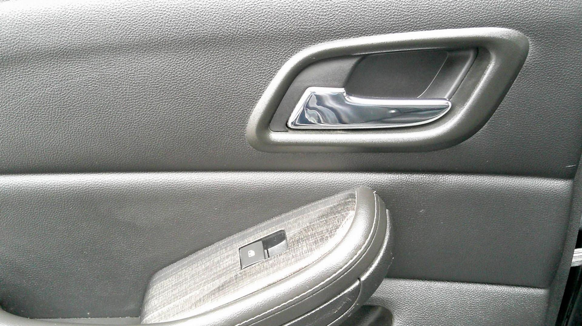 2016 BLACK Chevrolet Malibu Limited 1LT (1G11C5SA1GU) with an 2.5L L4 DOHC 16V engine, 6A transmission, located at 540a Delsea Drive, Sewell, NJ, 08080, (987) 867-5309, 39.752560, -75.111206 - Photo#14