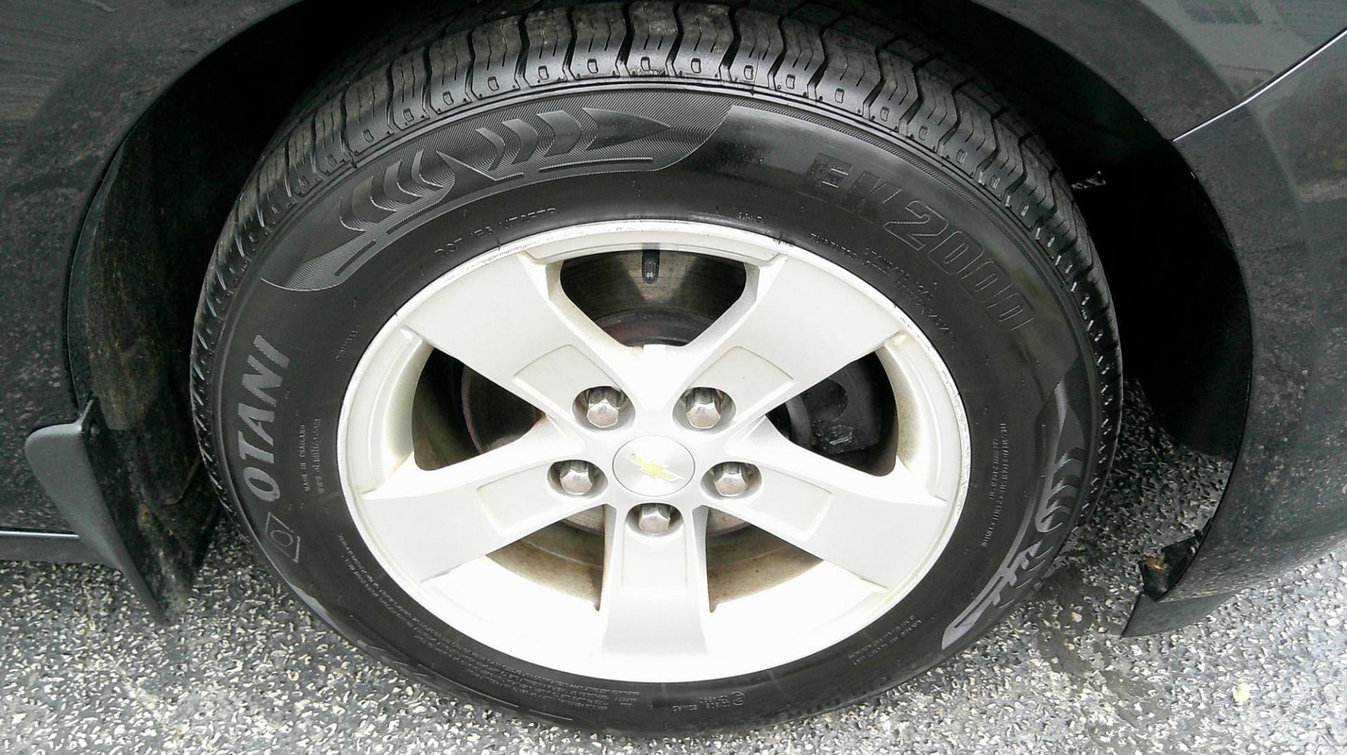 2016 BLACK Chevrolet Malibu Limited 1LT (1G11C5SA1GU) with an 2.5L L4 DOHC 16V engine, 6A transmission, located at 540a Delsea Drive, Sewell, NJ, 08080, (987) 867-5309, 39.752560, -75.111206 - Photo#24