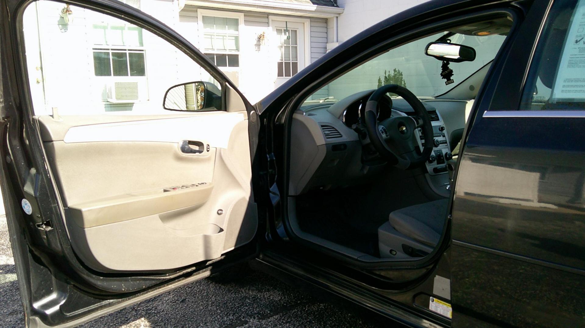 2012 BLACK Chevrolet Malibu LS (1G1ZB5E01CF) with an 2.4L L4 DOHC 16V engine, 6-Speed Automatic transmission, located at 540a Delsea Drive, Sewell, NJ, 08080, (987) 867-5309, 39.752560, -75.111206 - Photo#9