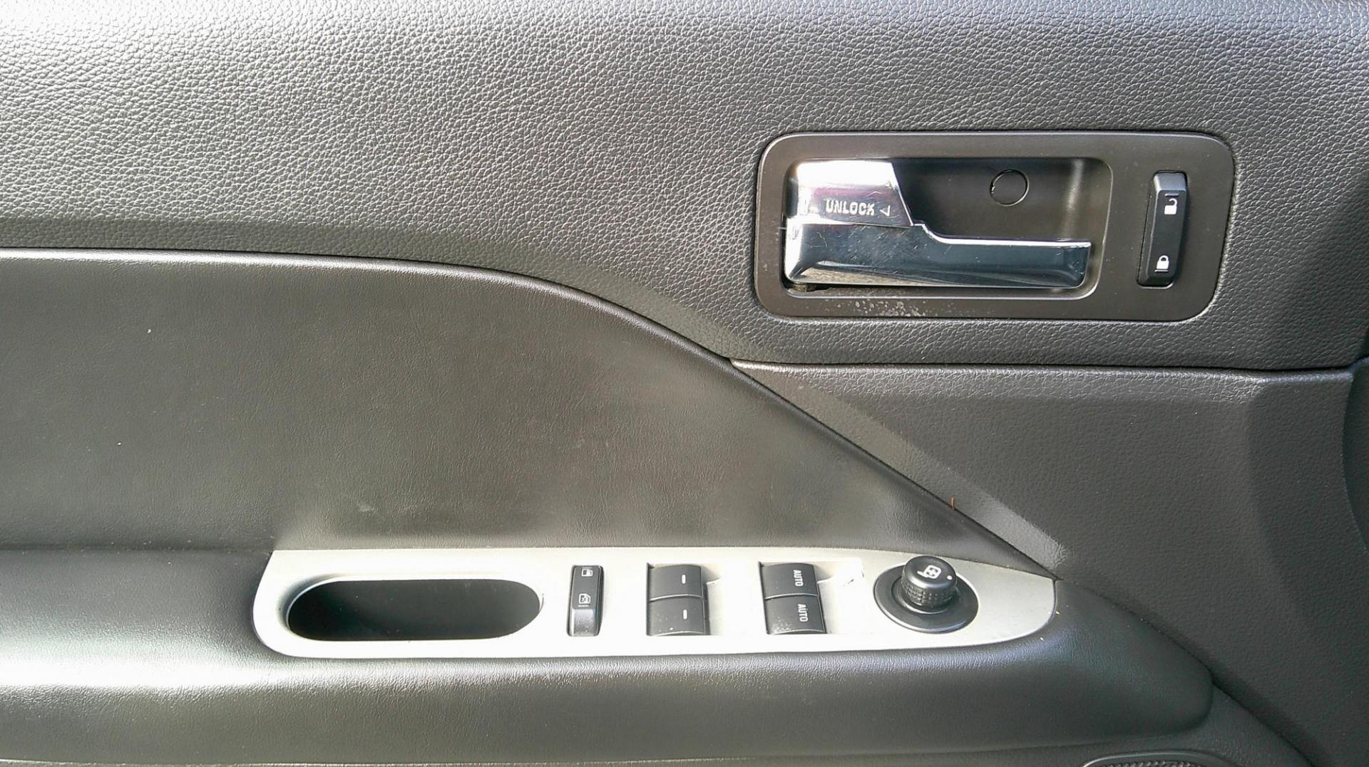 2012 BLACK Ford Fusion SEL (3FAHP0JG7CR) with an 3.0L V6 DOHC 24V engine, located at 540a Delsea Drive, Sewell, NJ, 08080, (987) 867-5309, 39.752560, -75.111206 - Photo#12