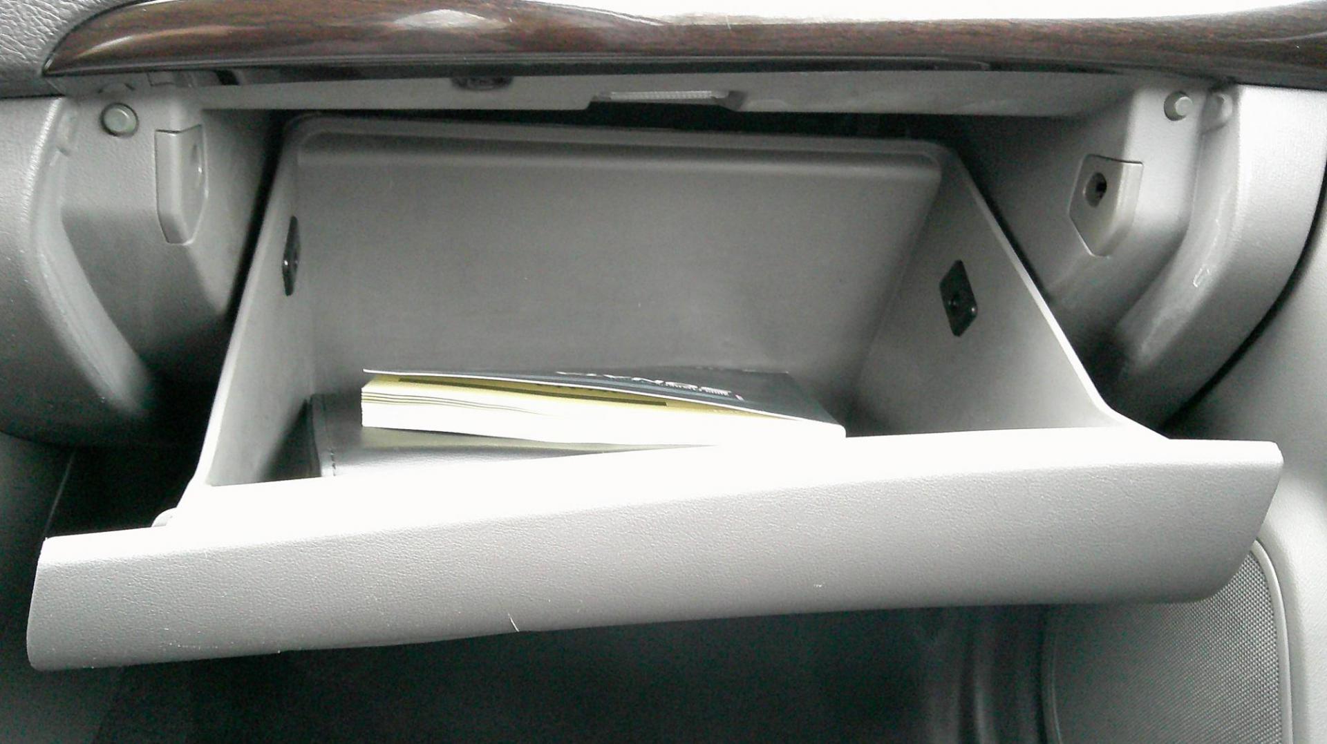 2009 SILVER Hyundai Sonata GLS (5NPET46C39H) with an 2.4L L4 DOHC 16V engine, located at 540a Delsea Drive, Sewell, NJ, 08080, (987) 867-5309, 39.752560, -75.111206 - Photo#25