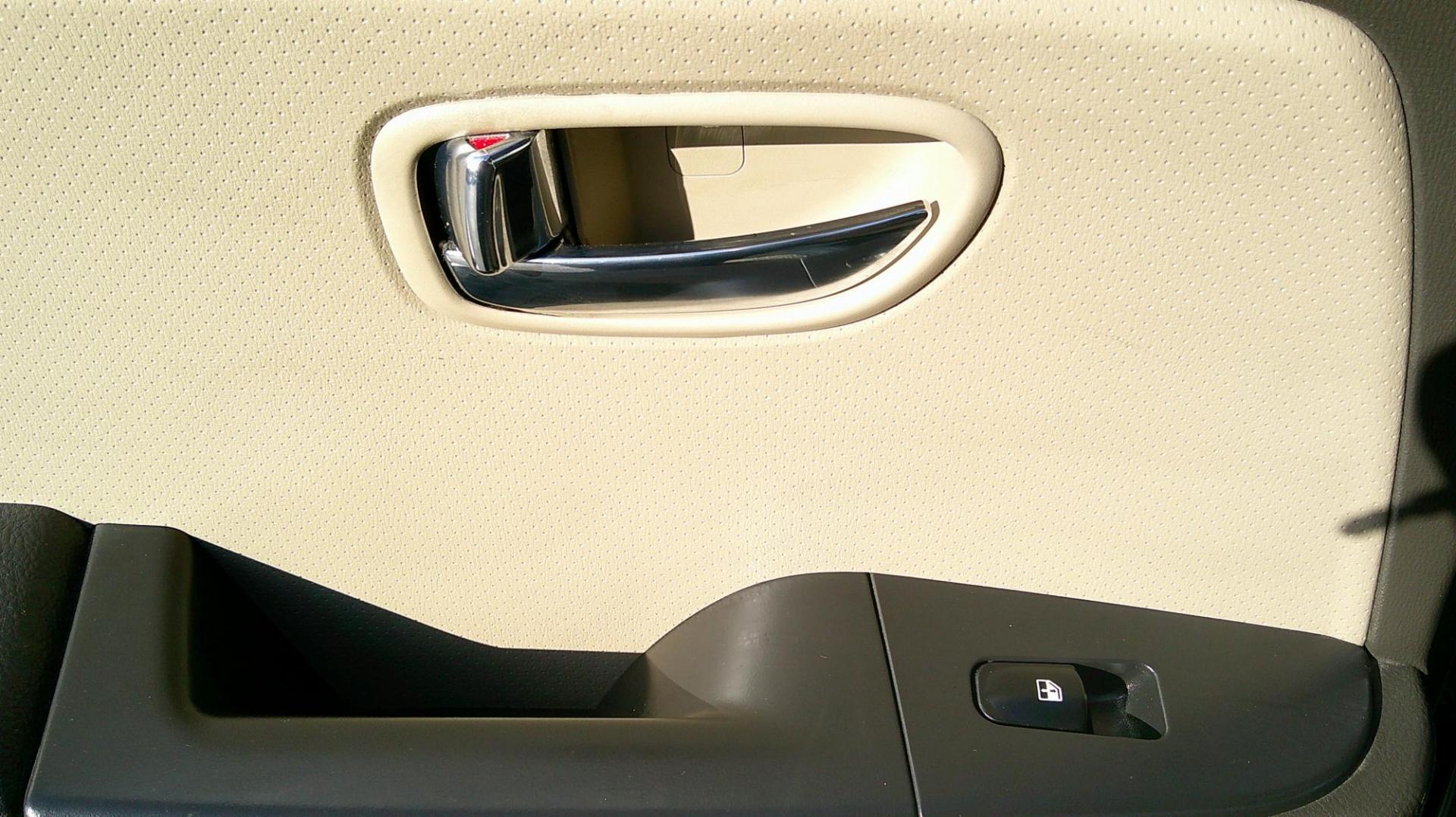 2010 GREEN Hyundai Elantra GLS (KMHDU4AD6AU) with an 2.0L L4 DOHC 16V engine, located at 540a Delsea Drive, Sewell, NJ, 08080, (987) 867-5309, 39.752560, -75.111206 - Photo#12