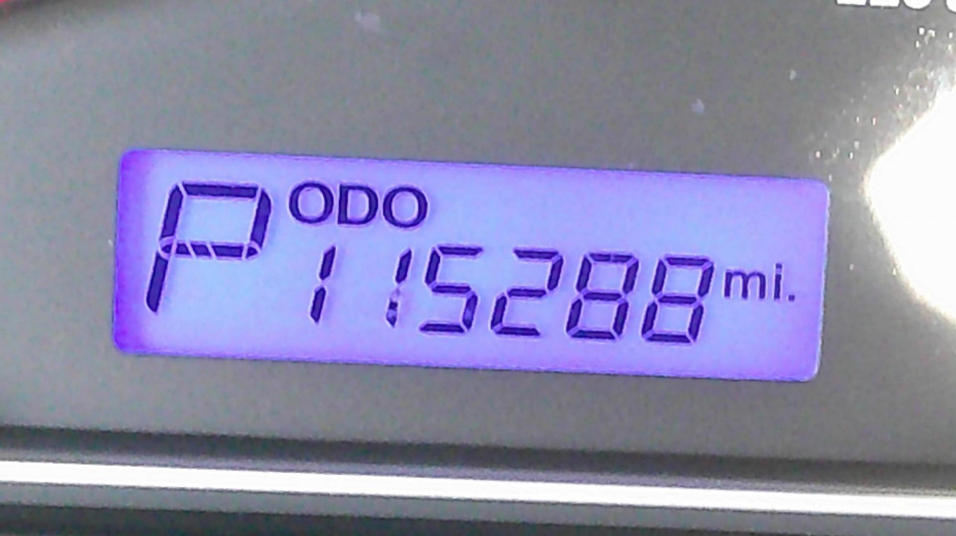 2010 GREEN Hyundai Elantra GLS (KMHDU4AD6AU) with an 2.0L L4 DOHC 16V engine, located at 540a Delsea Drive, Sewell, NJ, 08080, (987) 867-5309, 39.752560, -75.111206 - Photo#15